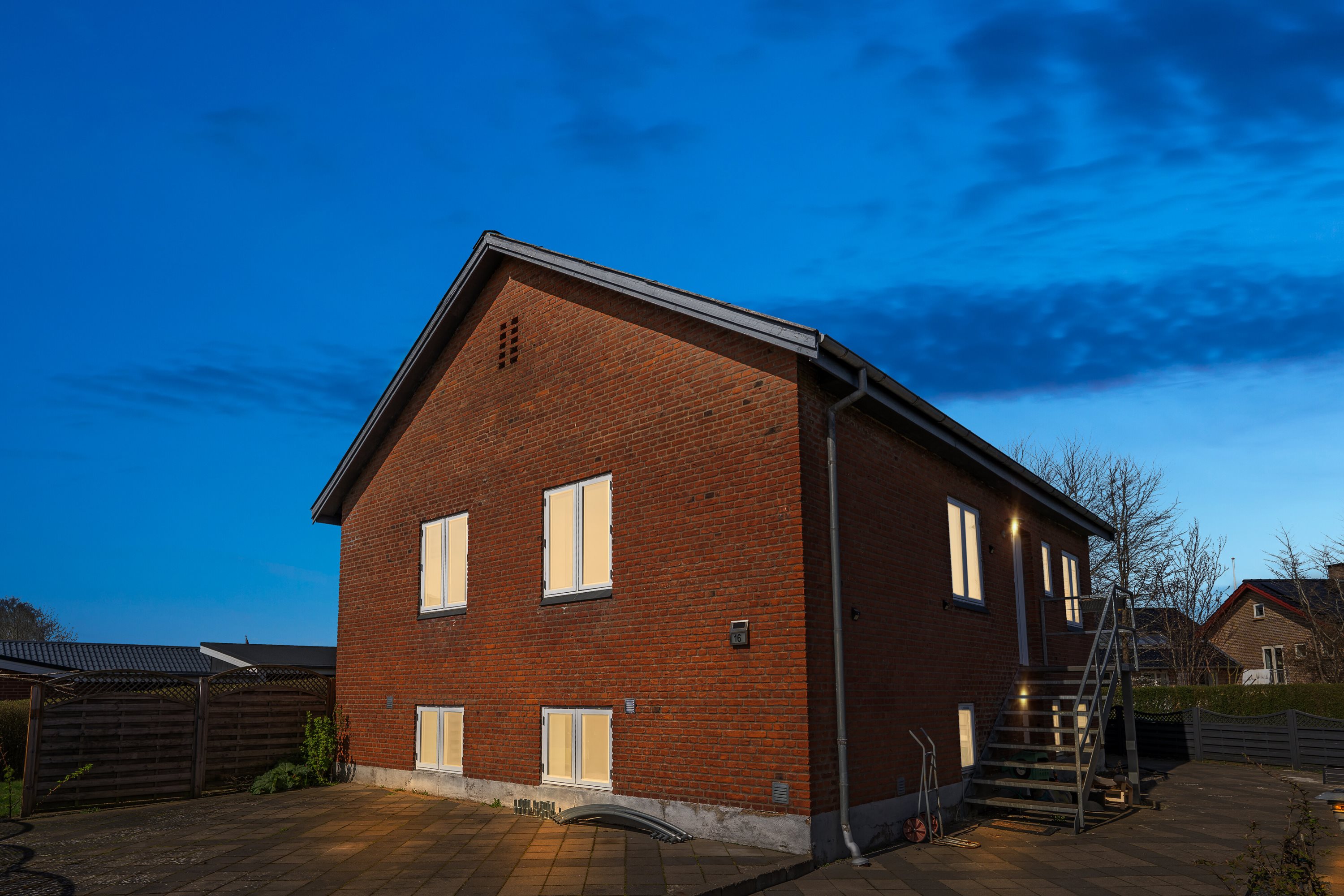 Fremhævet udendørs billede i fuldskærmstilstand. Billede af Sportsvej 16, 8600 Silkeborg