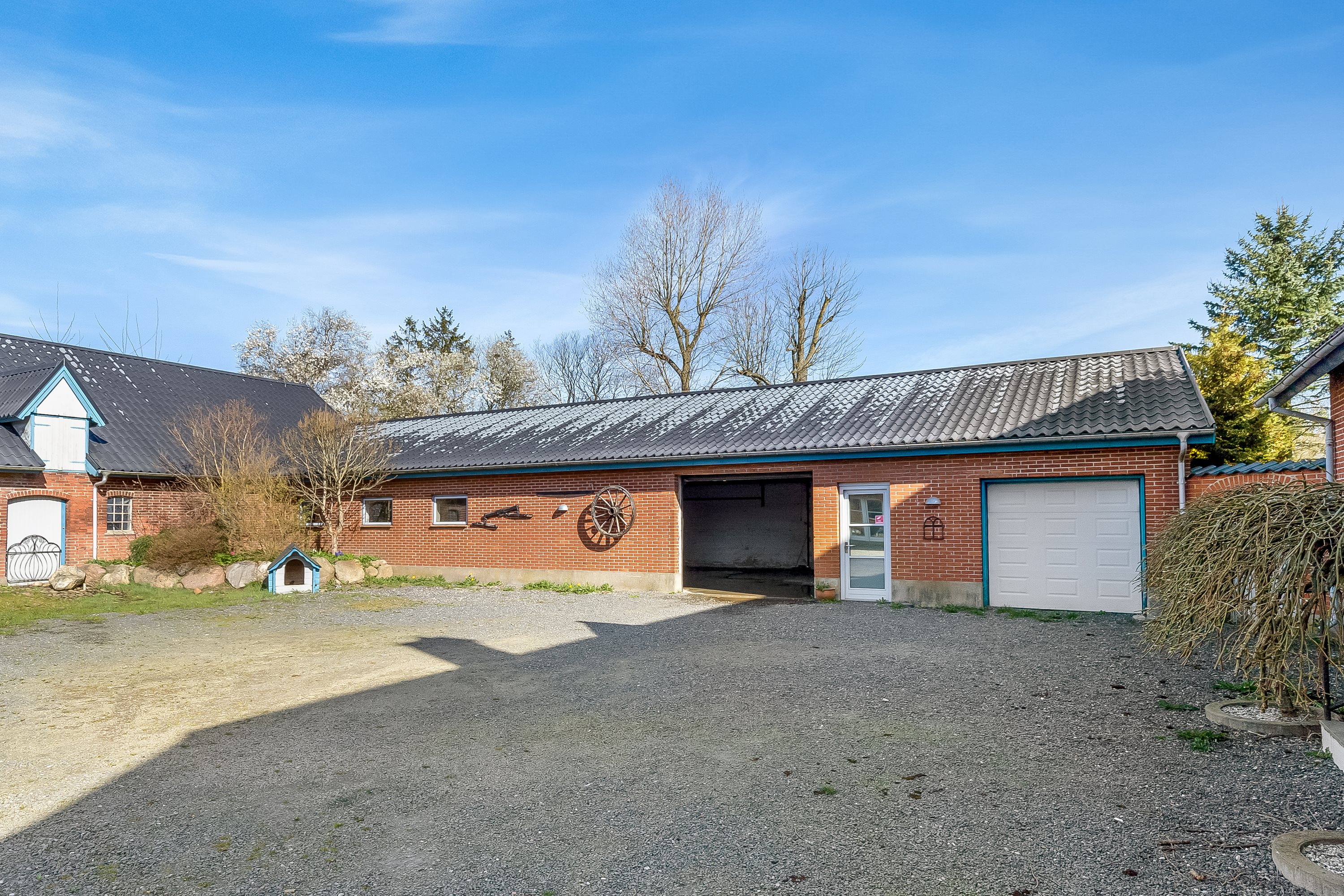 Fremhævet anden bygning billede i fuldskærmstilstand. Billede af Bredalkærvej 231, Bredal, 7120 Vejle Øst