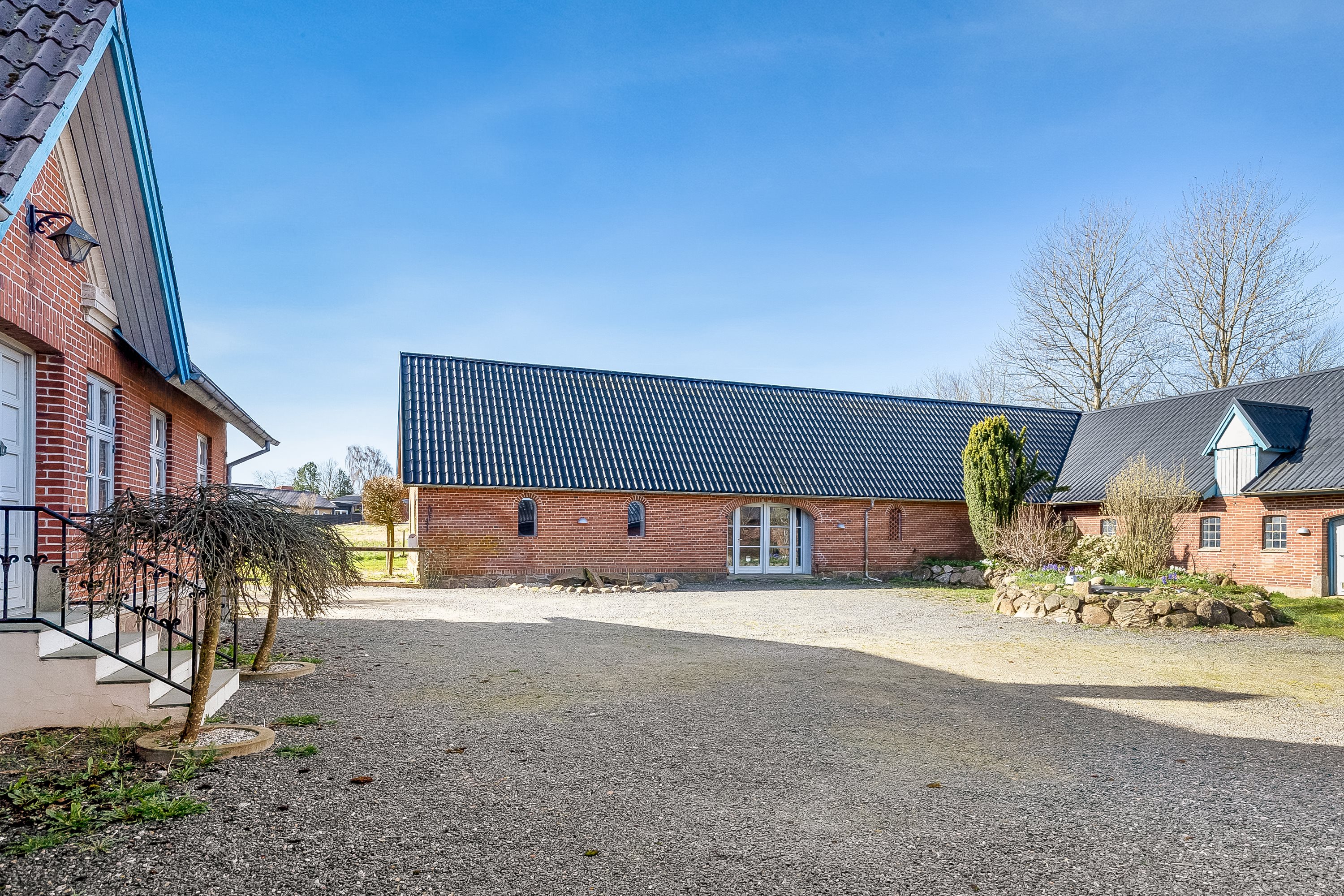 Fremhævet anden bygning billede i fuldskærmstilstand. Billede af Bredalkærvej 231, Bredal, 7120 Vejle Øst