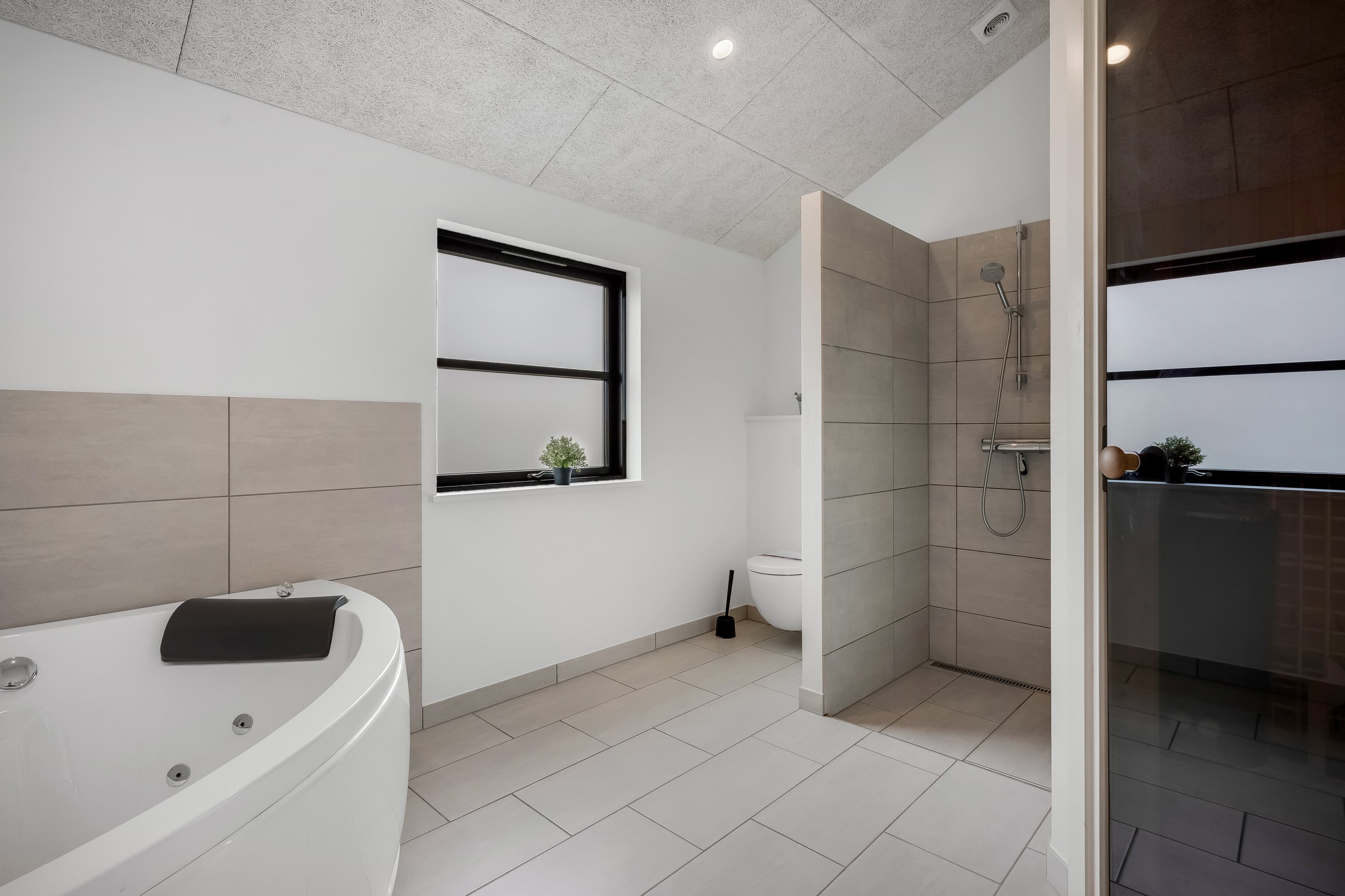 Fremhævet badeværelse billede i fuldskærmstilstand. Billede af Horizonvej 7, Vrist, 7673 Harboøre