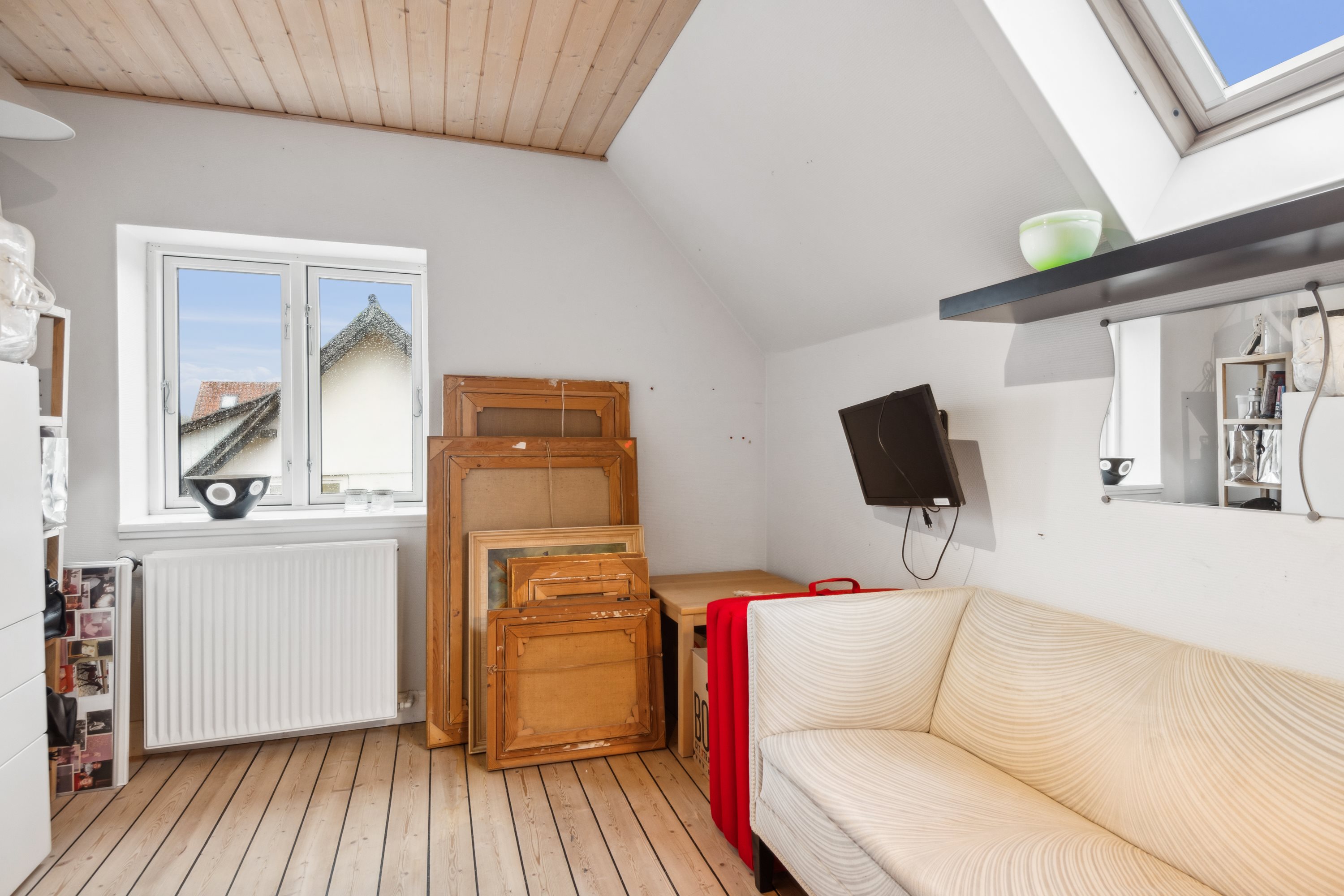 Fremhævet værelse billede i fuldskærmstilstand. Billede af Th. Sauers Vej 21, 9000 Aalborg