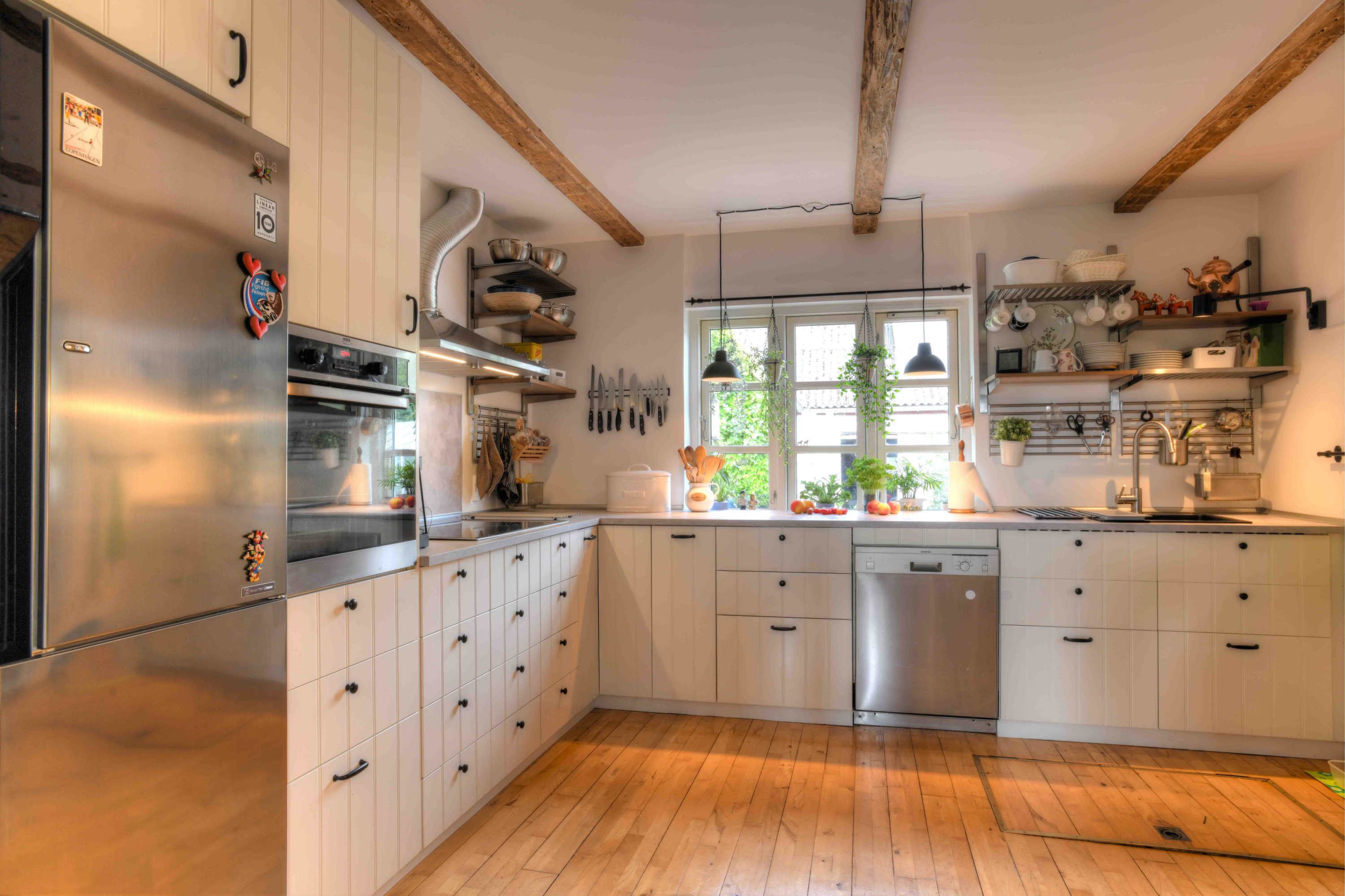 Fremhævet  billede i fuldskærmstilstand. Billede af Hovedvejen 16, Mastrup, 8500 Grenaa