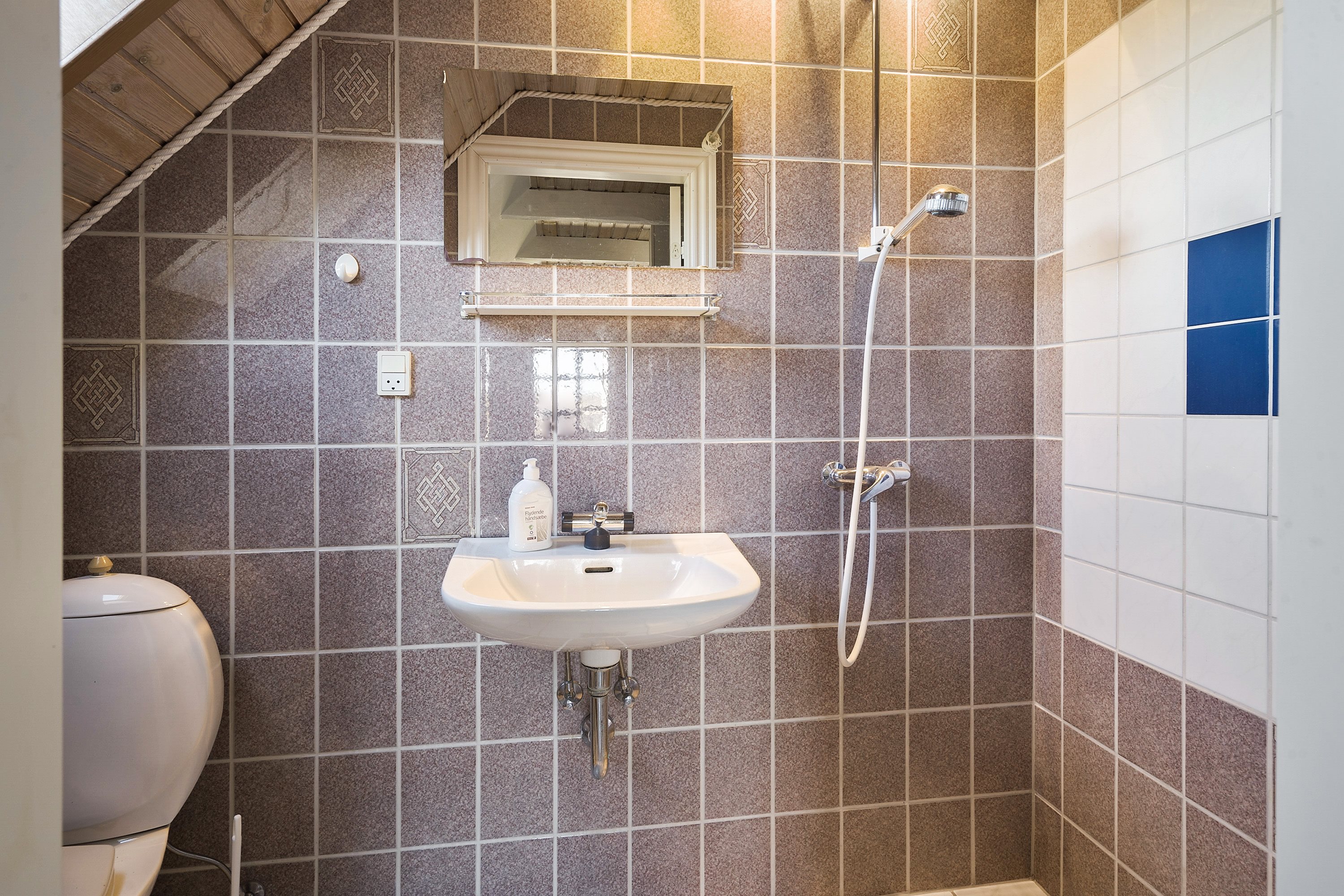 Fremhævet badeværelse 4 billede i fuldskærmstilstand. Billede af Nørbysvej 11, Nørre Nissum, 7620 Lemvig