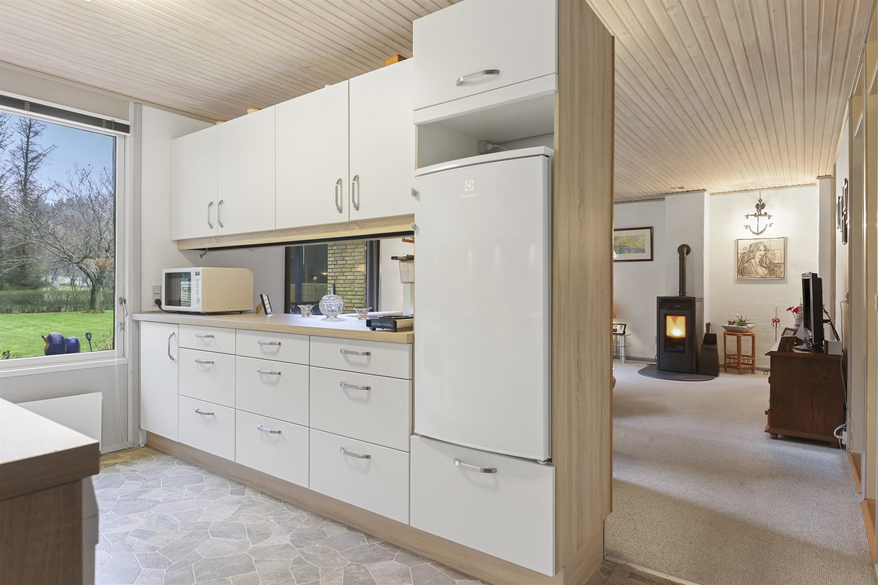 Fremhævet køkken  billede i fuldskærmstilstand. Billede af Møllevej 13, Lyngså, 9300 Sæby