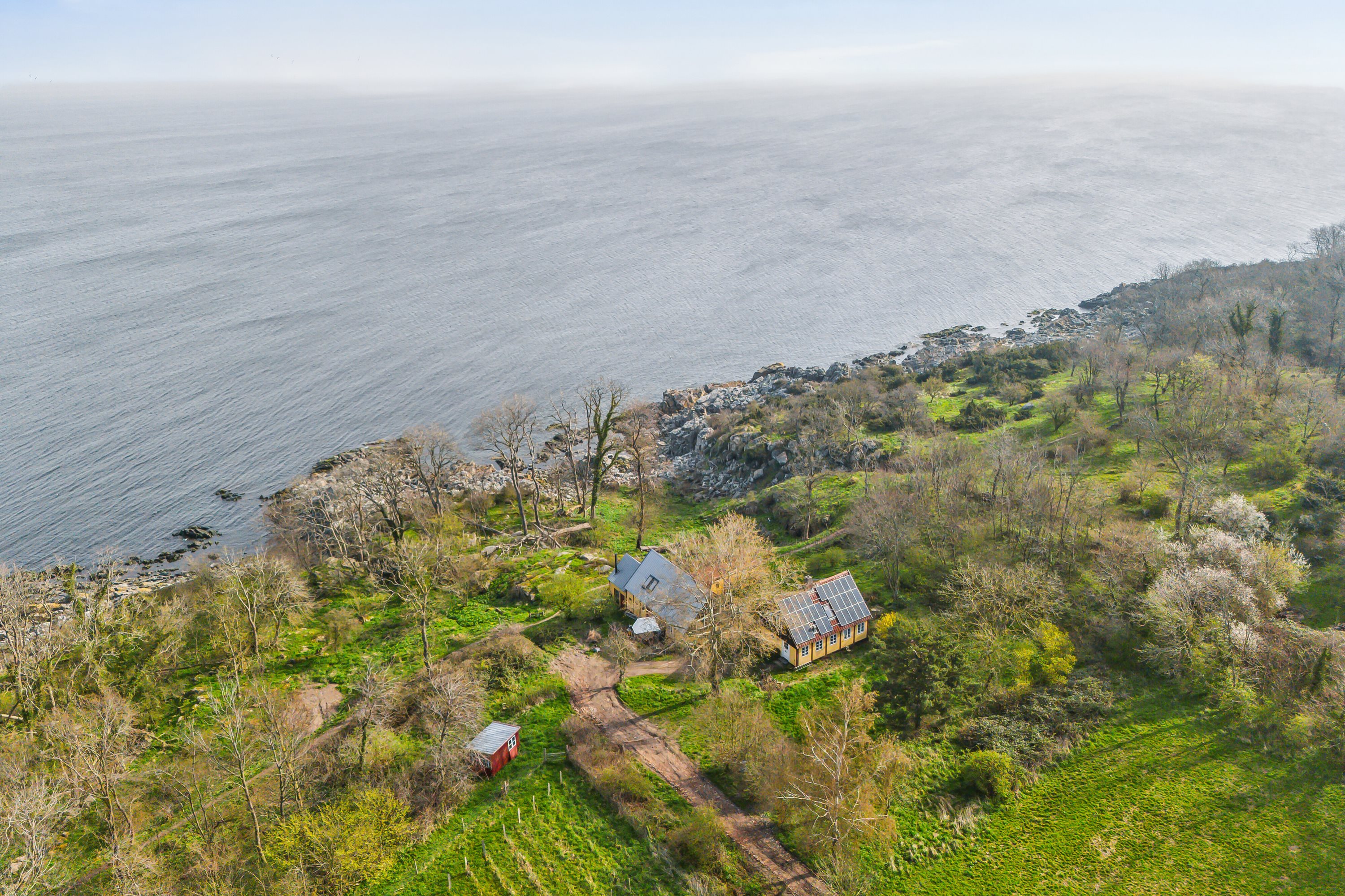 Miniaturebillede 2: luftfoto. Billede af Randkløvevej 28, Saltuna, 3751 Østermarie