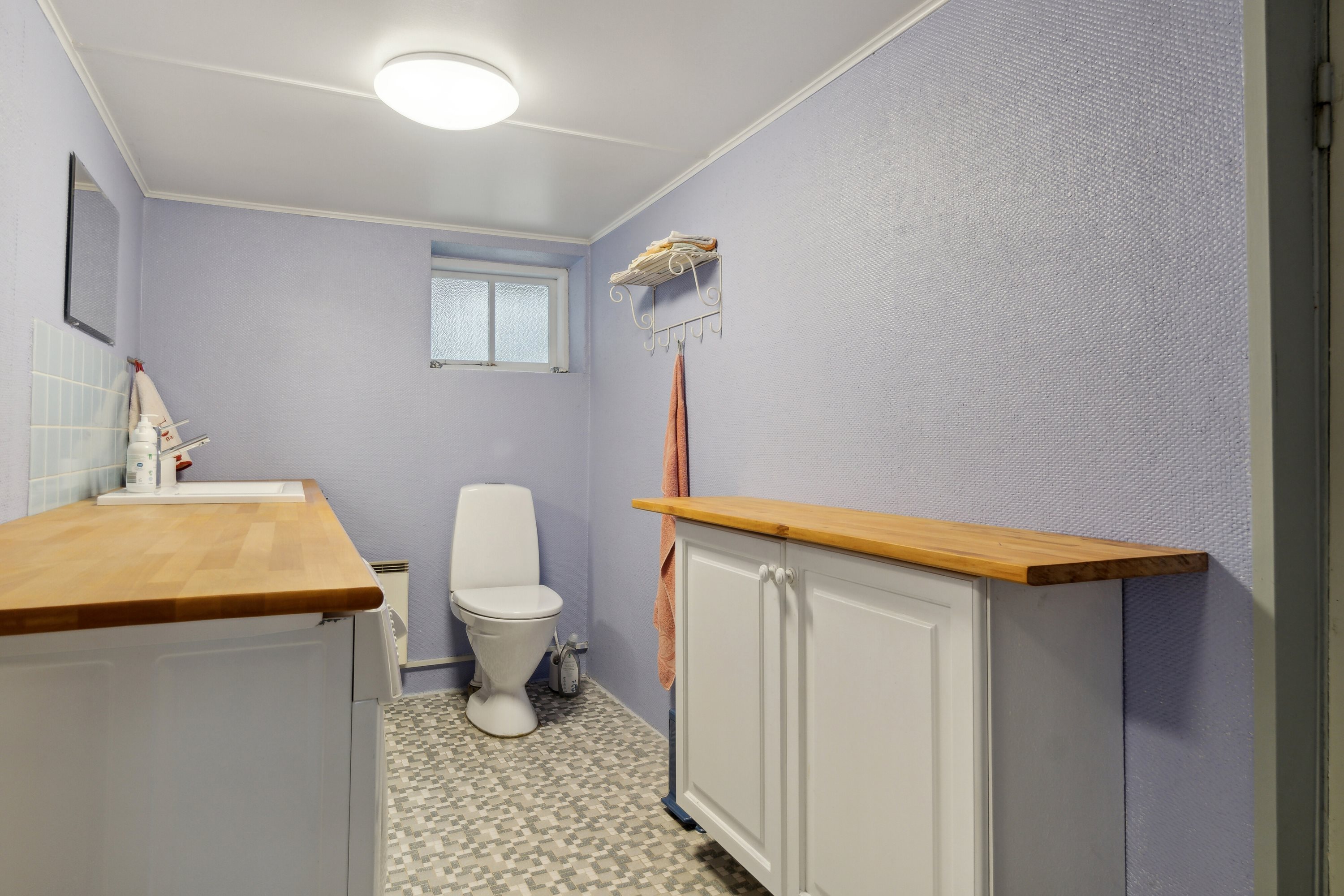 Fremhævet badeværelse billede i fuldskærmstilstand. Billede af Hundstrupvej 79, 5762 Vester Skerninge