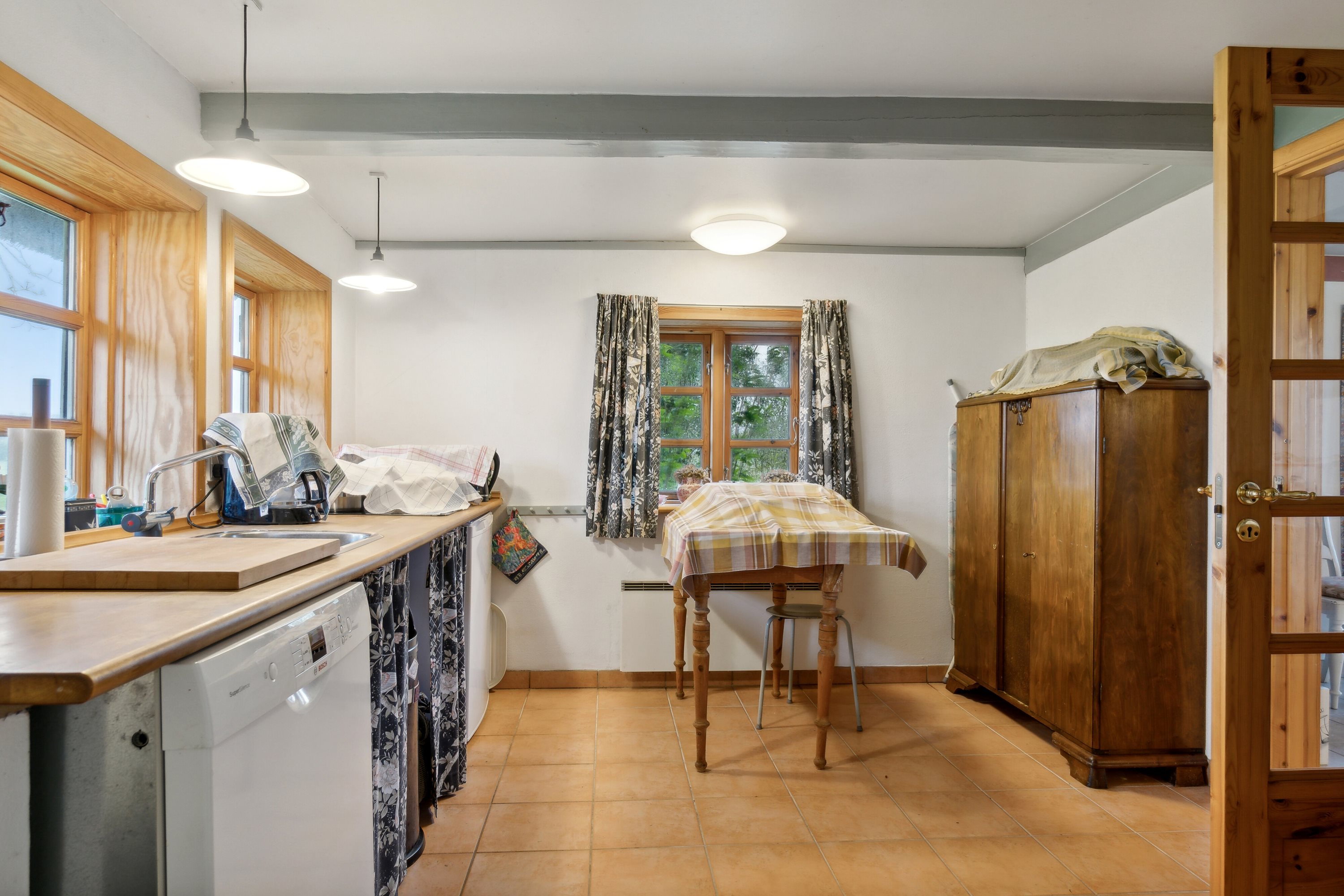 Fremhævet køkken billede i fuldskærmstilstand. Billede af Hundstrupvej 79, 5762 Vester Skerninge