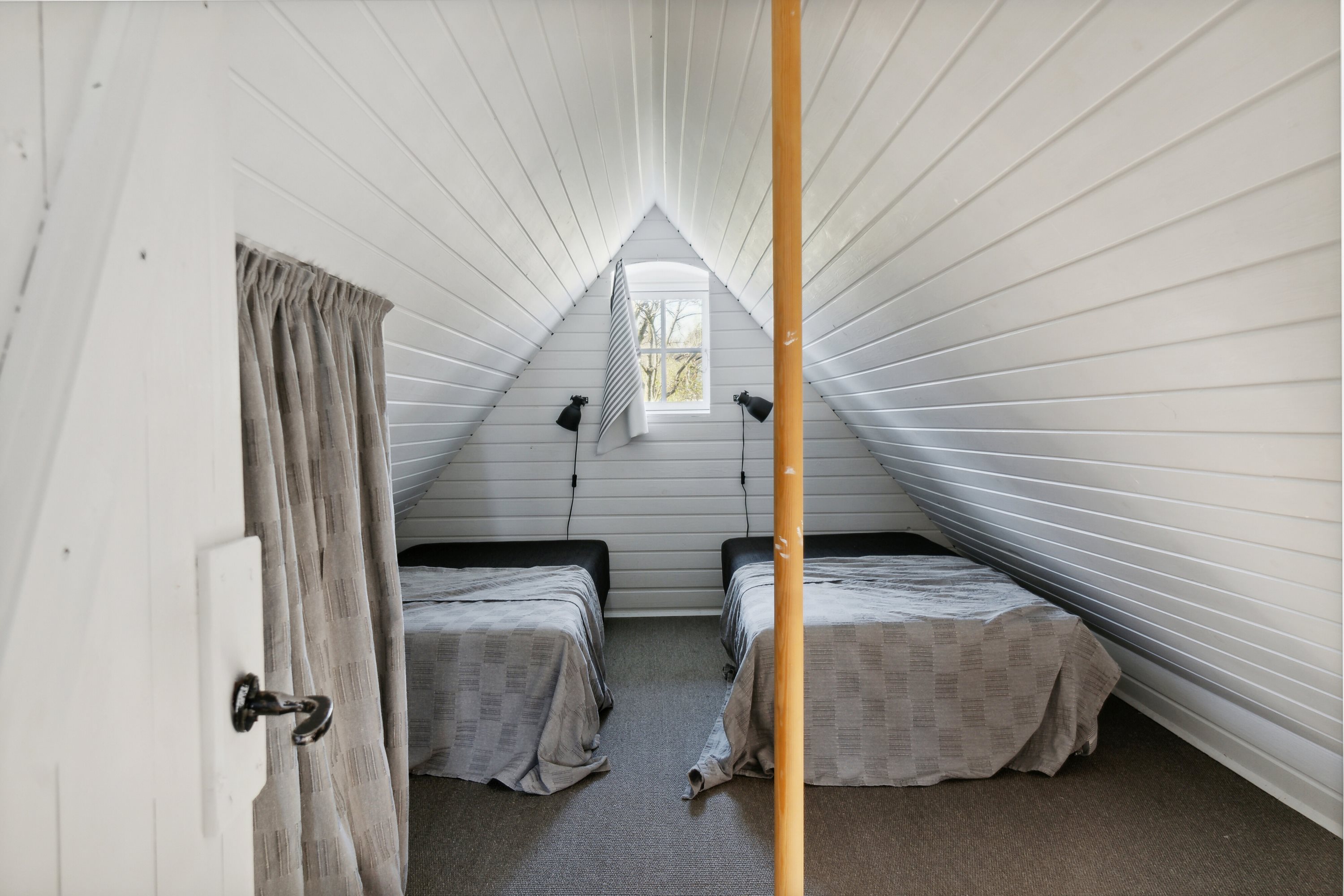 Fremhævet soveværelse billede i fuldskærmstilstand. Billede af Klint Strandvej 19, Klint, 4500 Nykøbing Sj