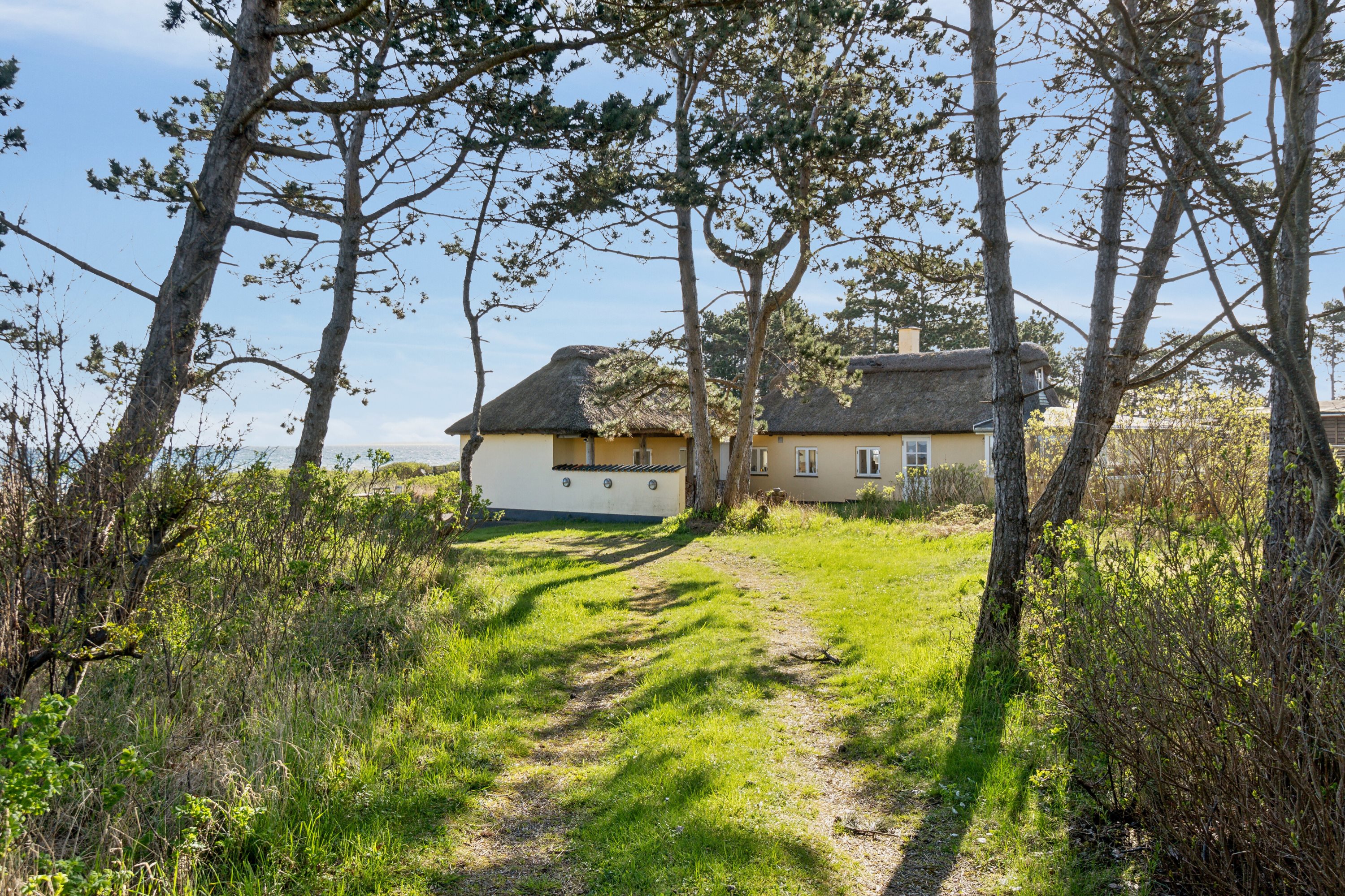 Fremhævet udendørs billede i fuldskærmstilstand. Billede af Klint Strandvej 19, Klint, 4500 Nykøbing Sj