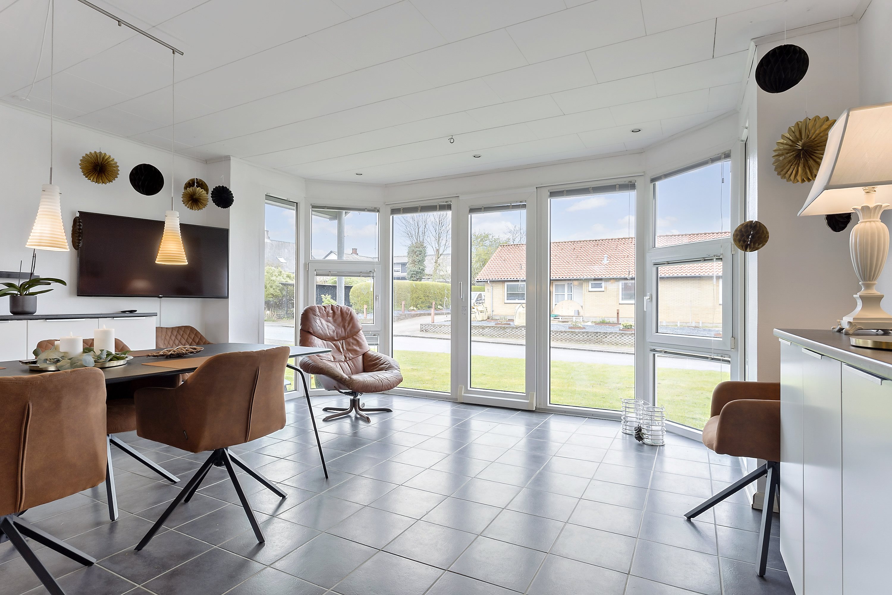 Fremhævet spisestue billede i fuldskærmstilstand. Billede af Engtoften 2, Mølby, 6560 Sommersted