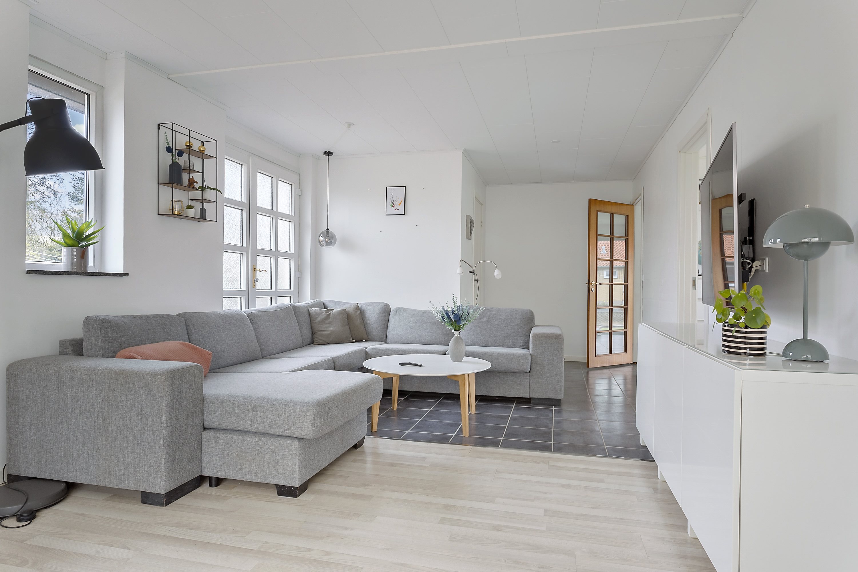 Fremhævet stue billede i fuldskærmstilstand. Billede af Engtoften 2, Mølby, 6560 Sommersted