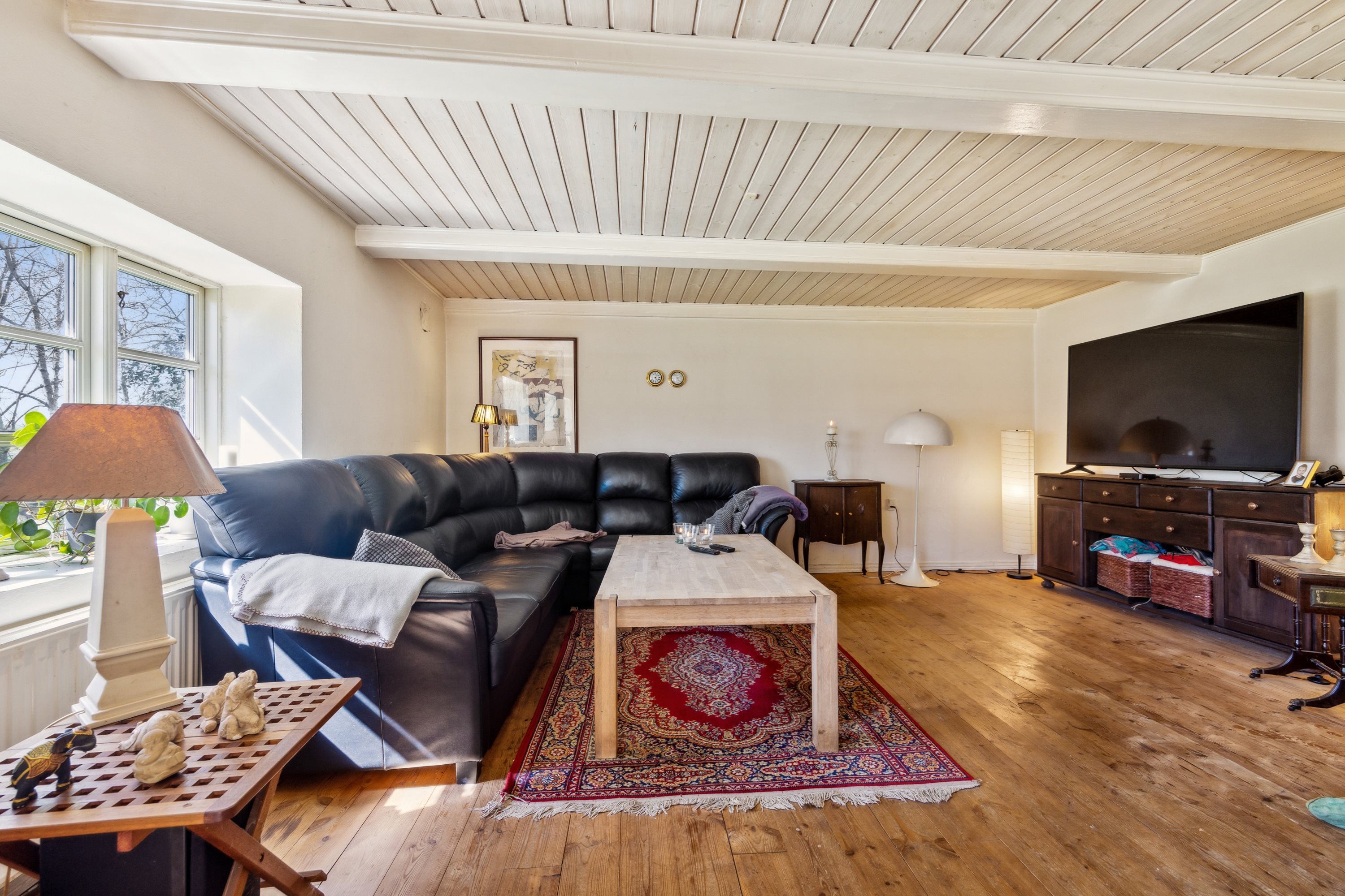 Fremhævet stue billede i fuldskærmstilstand. Billede af Houvej 134, Ulsted, 9370 Hals