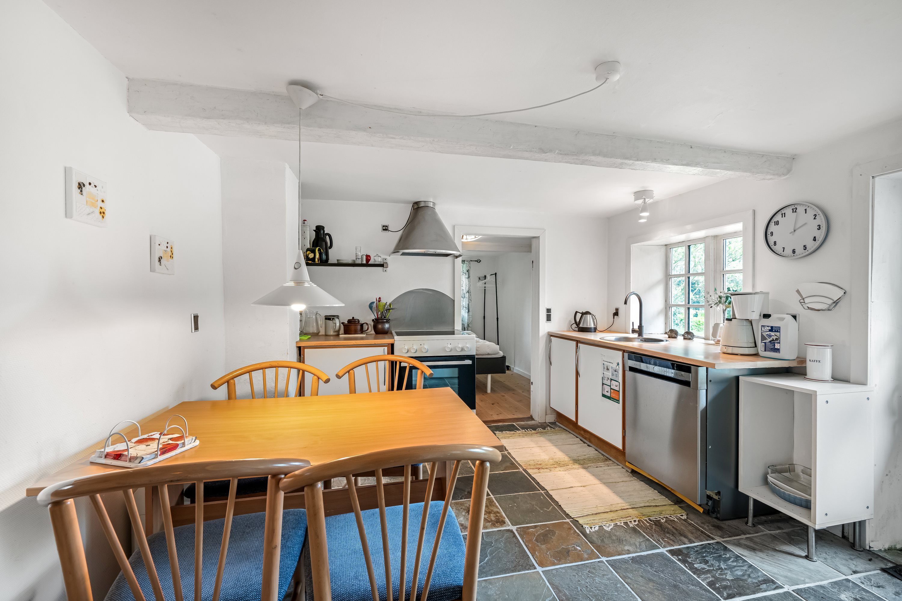 Fremhævet køkken billede i fuldskærmstilstand. Billede af Byvej 53, Ballum, 6261 Bredebro