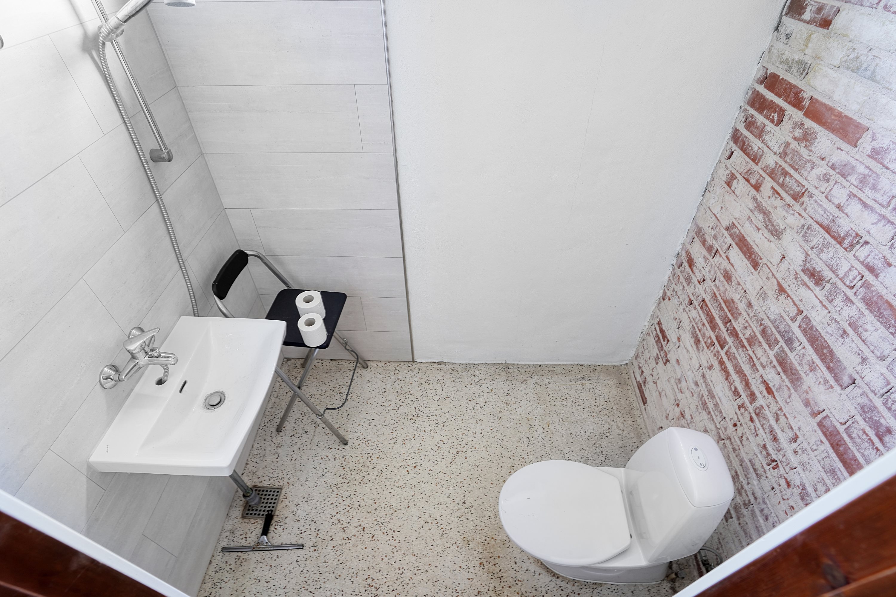 Fremhævet badeværelse billede i fuldskærmstilstand. Billede af Engvangen 22, 2680 Solrød Strand