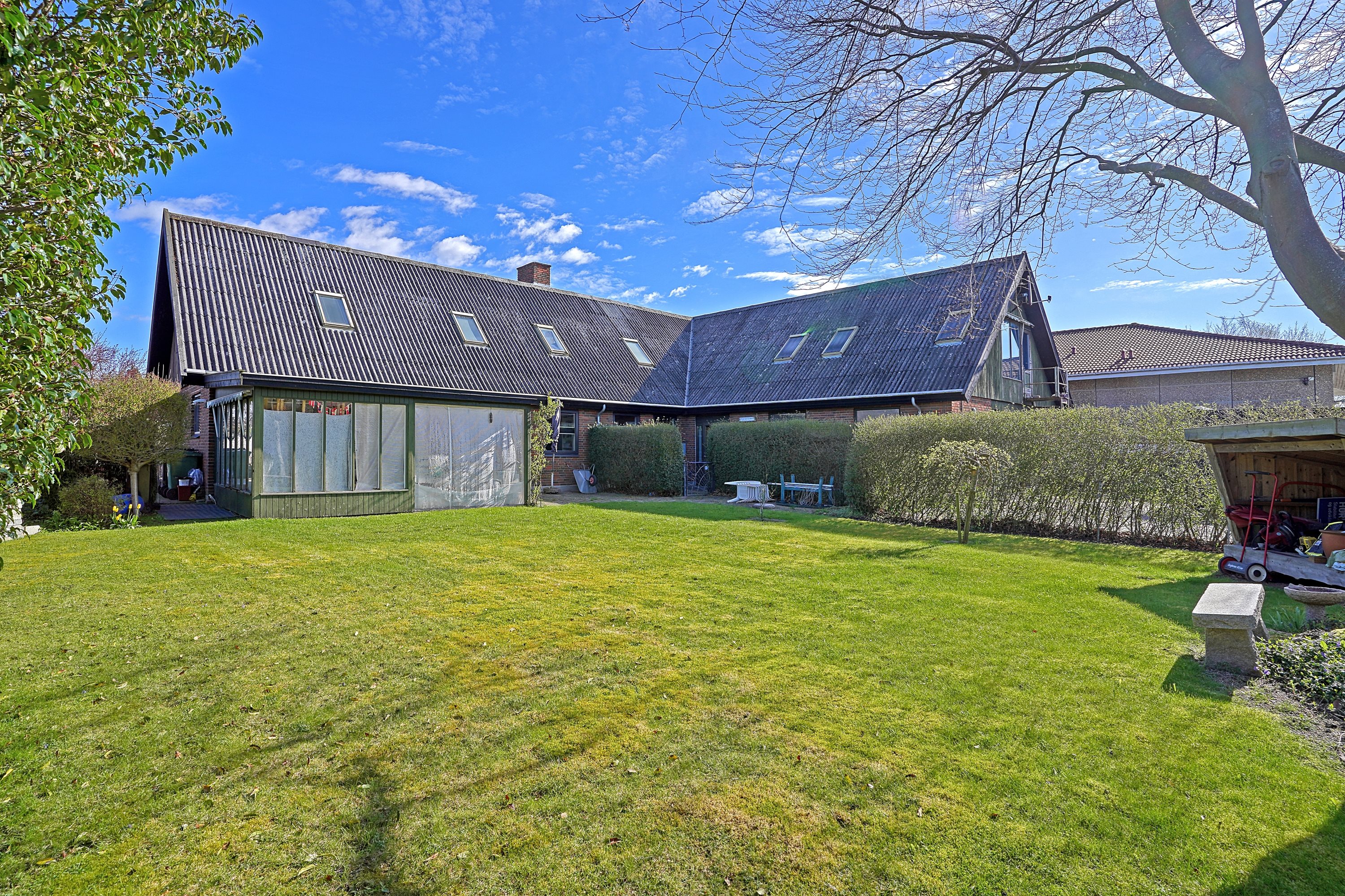 Fremhævet ejendommen billede i fuldskærmstilstand. Billede af Engvangen 22, 2680 Solrød Strand