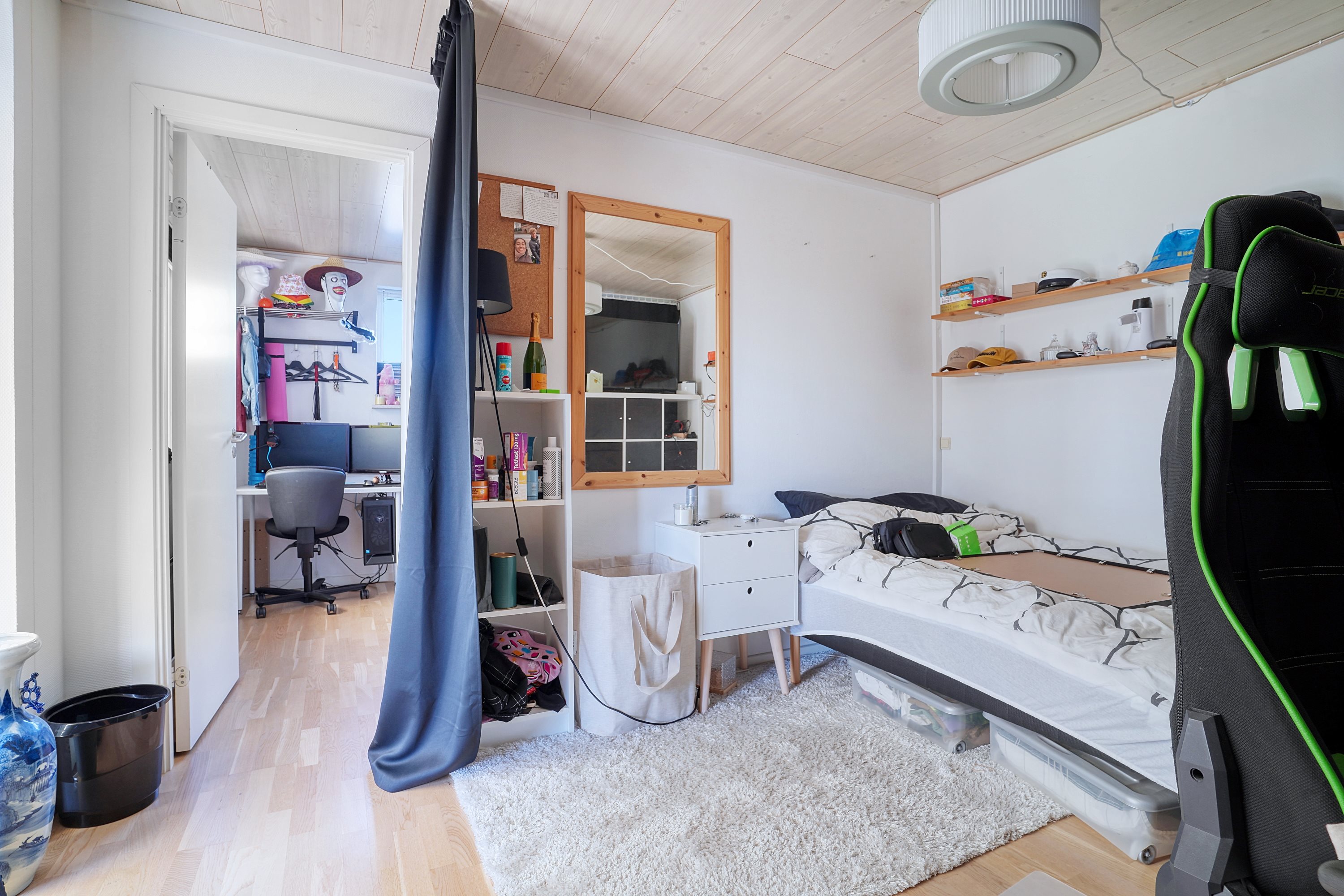 Fremhævet værelse billede i fuldskærmstilstand. Billede af Engvangen 22, 2680 Solrød Strand