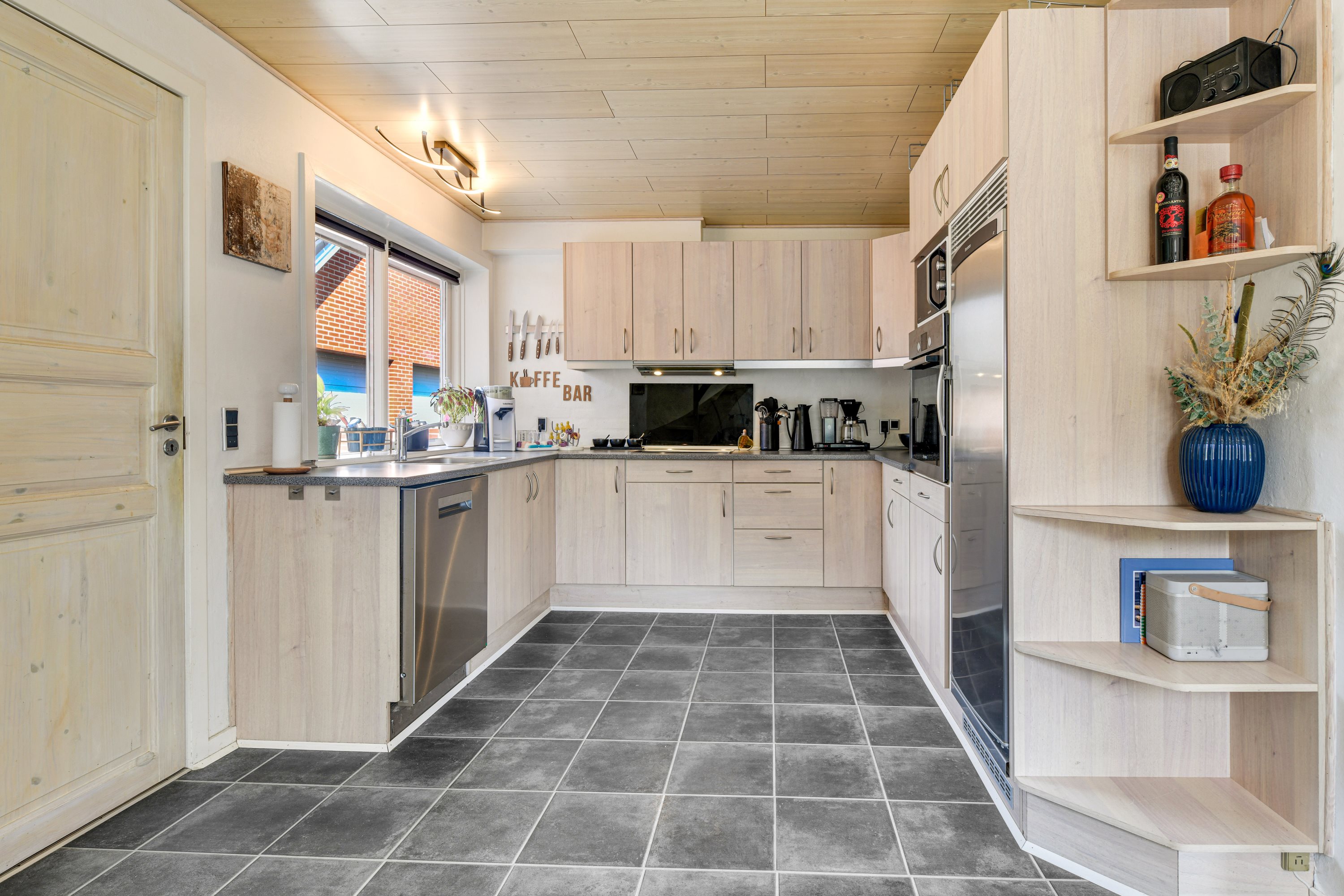 Fremhævet køkken billede i fuldskærmstilstand. Billede af Hovborgvej 51, Tofterup, 7200 Grindsted