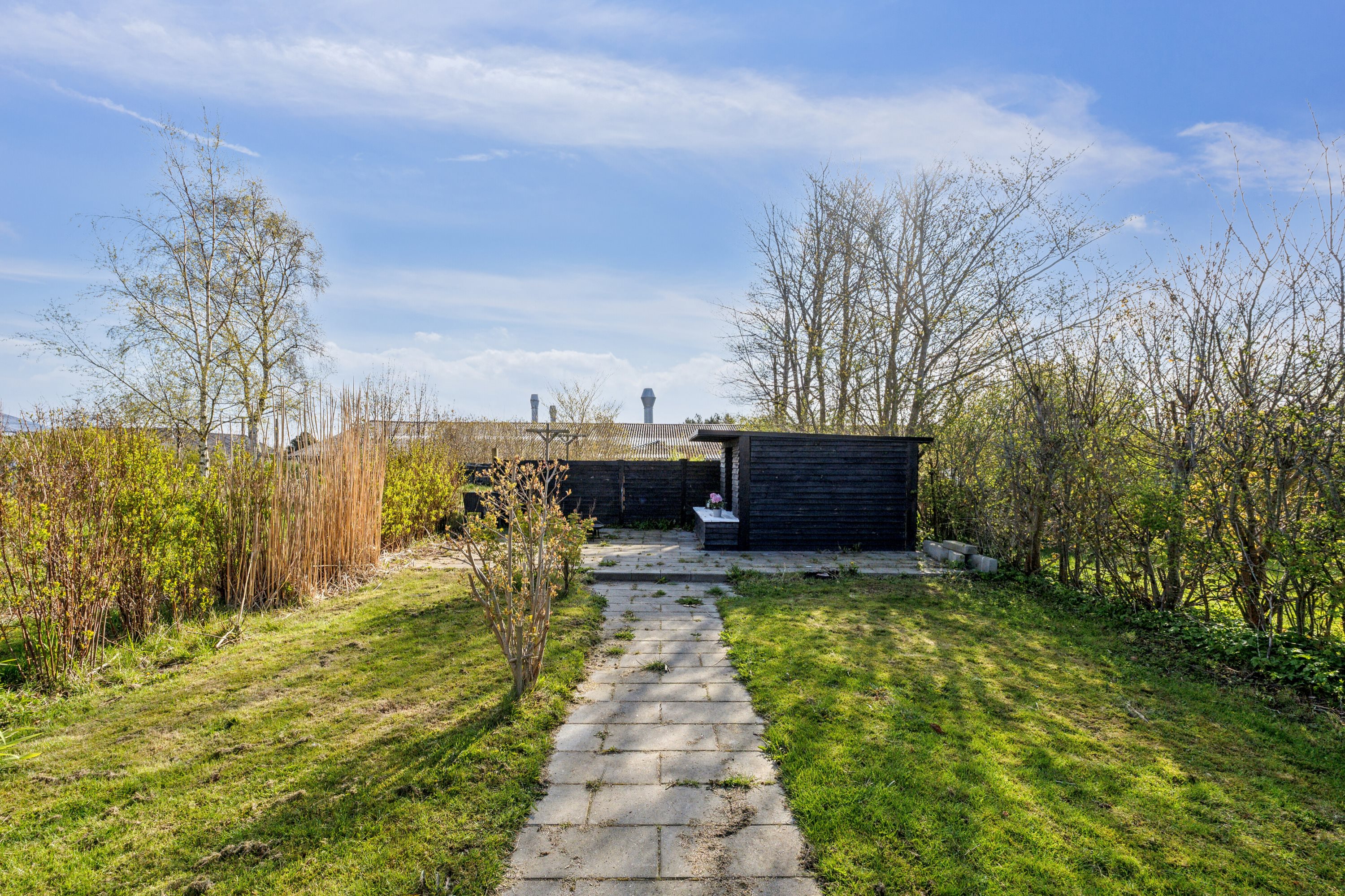 Fremhævet udendørs billede i fuldskærmstilstand. Billede af Nørregade 82, 1., 9870 Sindal