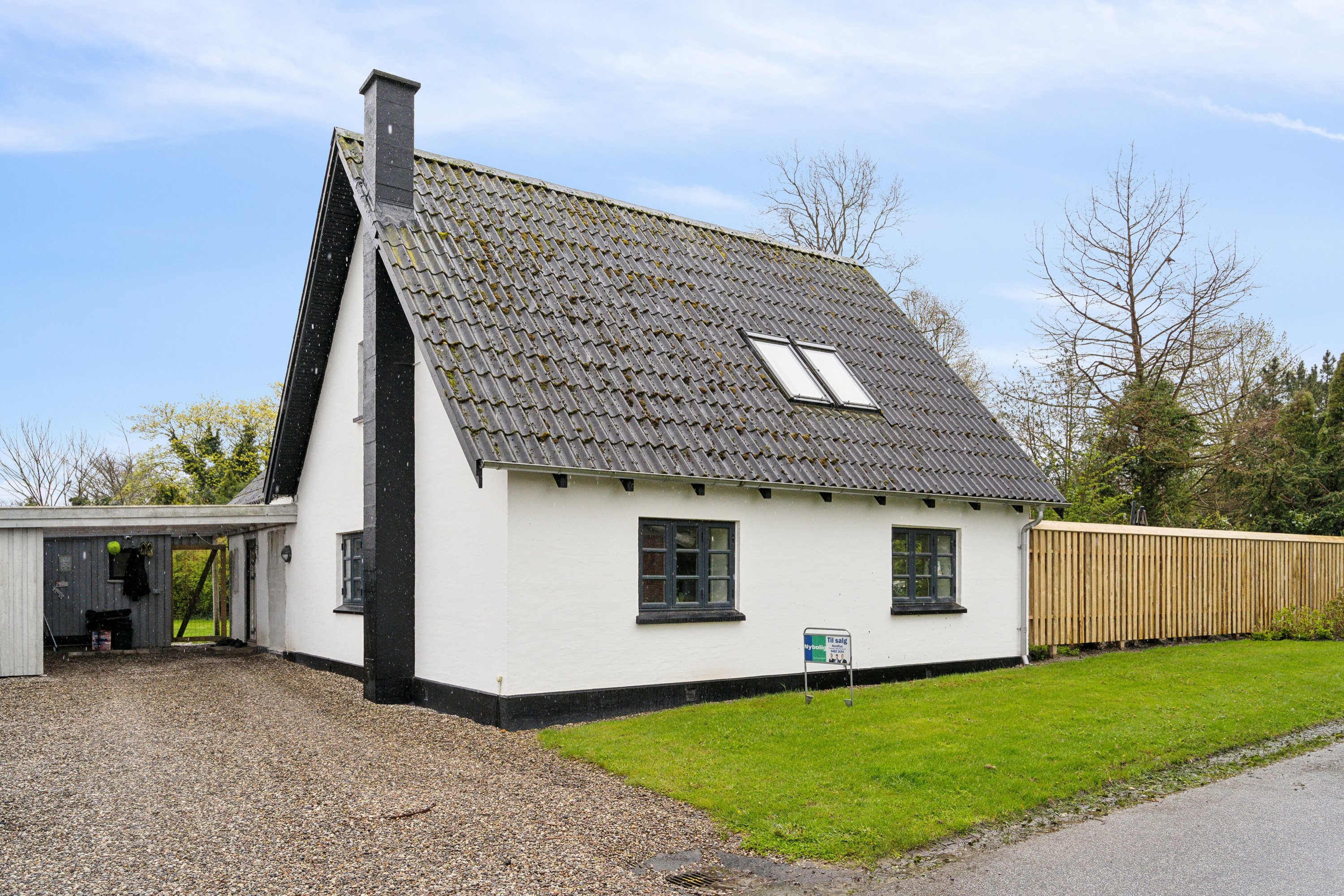 Fremhævet set fra haven billede i fuldskærmstilstand. Billede af Gerskov Bygade 19, Gerskov, 5450 Otterup