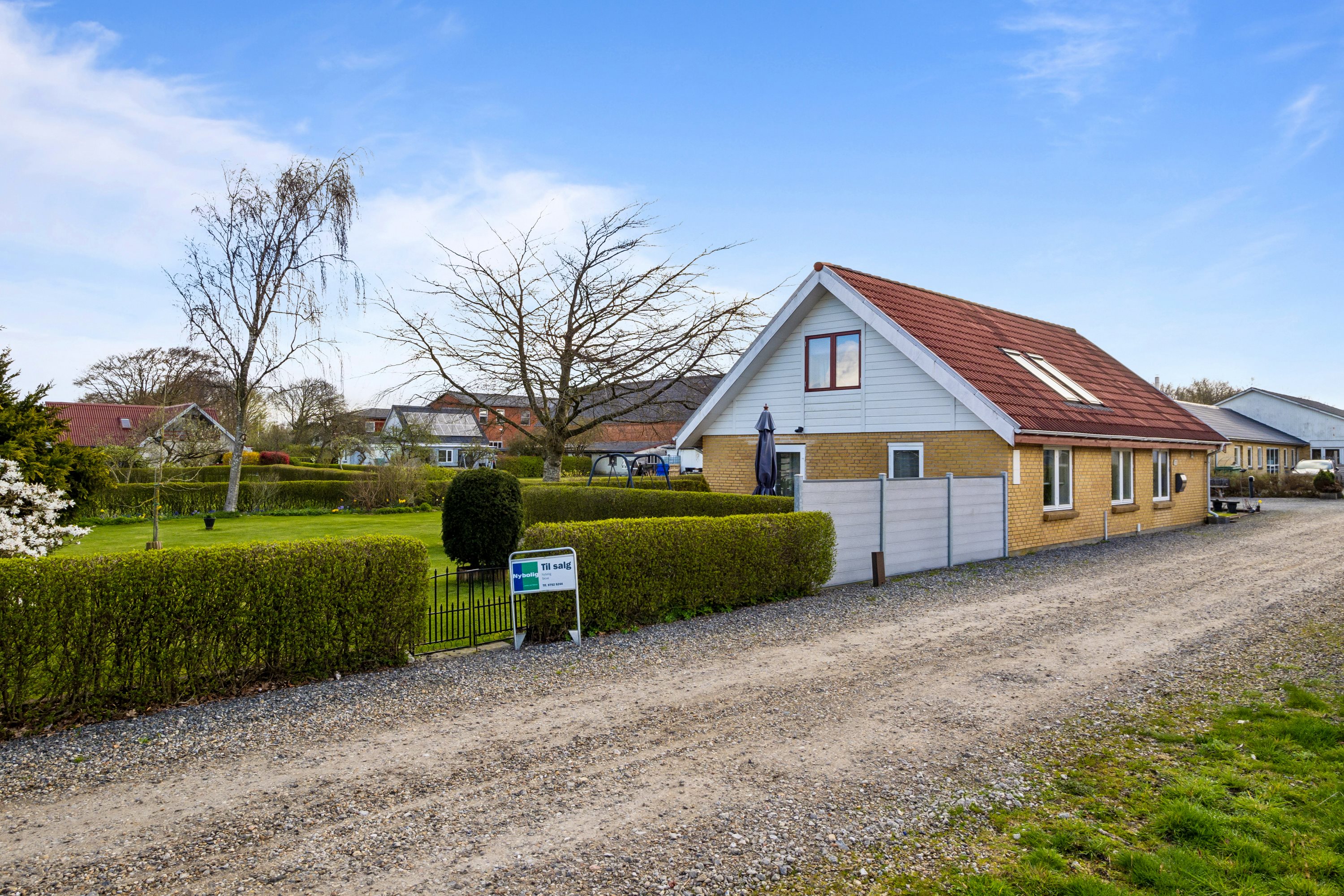 Fremhævet alkove billede i fuldskærmstilstand. Billede af Stationsvej 20, Rønbjerg, 7800 Skive