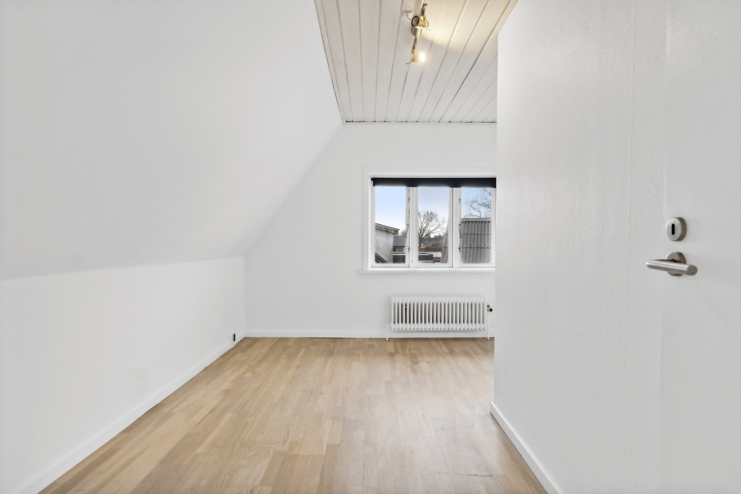 Fremhævet værelse billede i fuldskærmstilstand. Billede af Nørregade 82, 1., 9870 Sindal