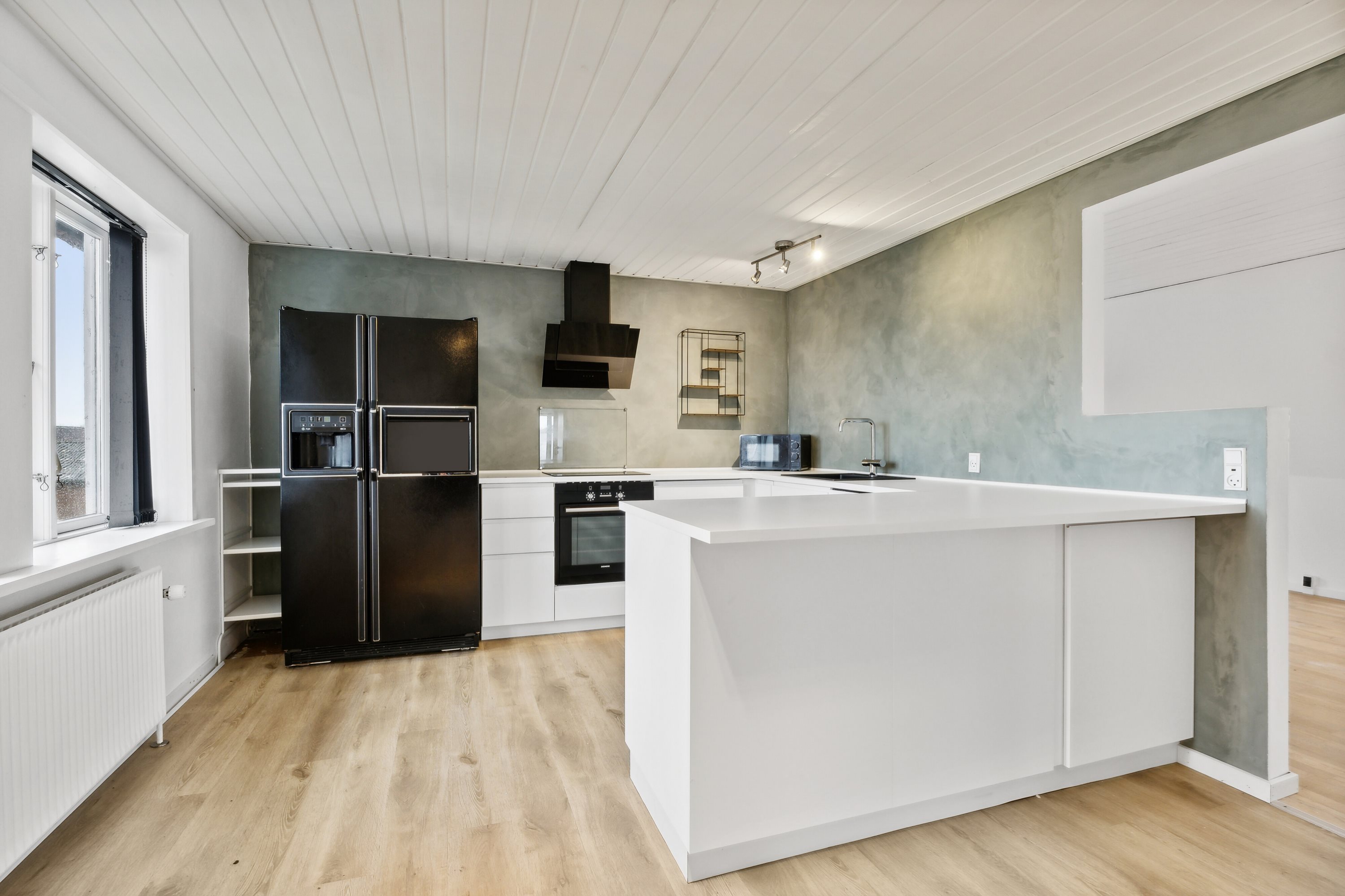 Fremhævet køkken billede i fuldskærmstilstand. Billede af Nørregade 82, 1., 9870 Sindal