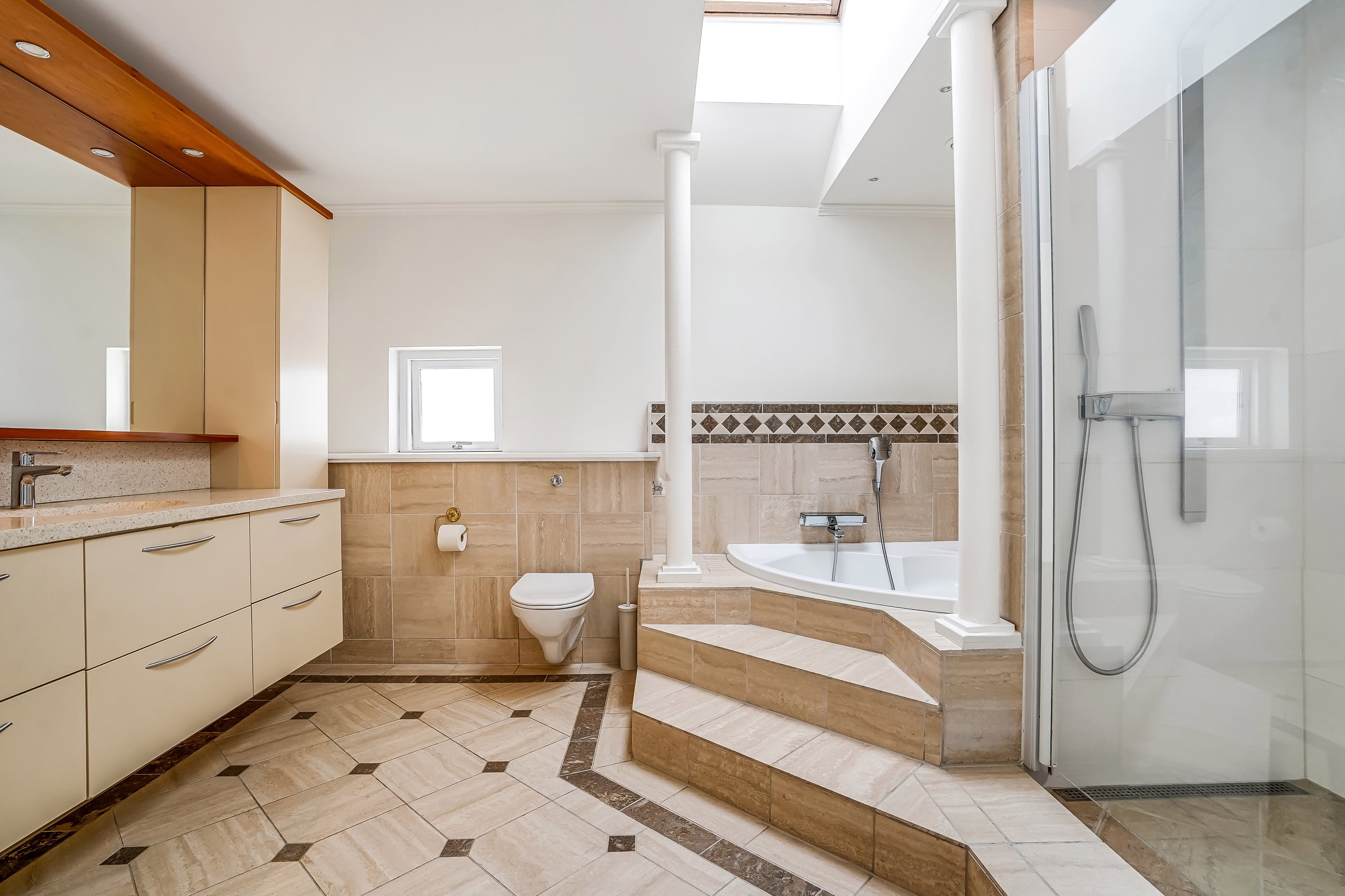 Fremhævet badeværelse billede i fuldskærmstilstand. Billede af Møllebakken 66, 5690 Tommerup