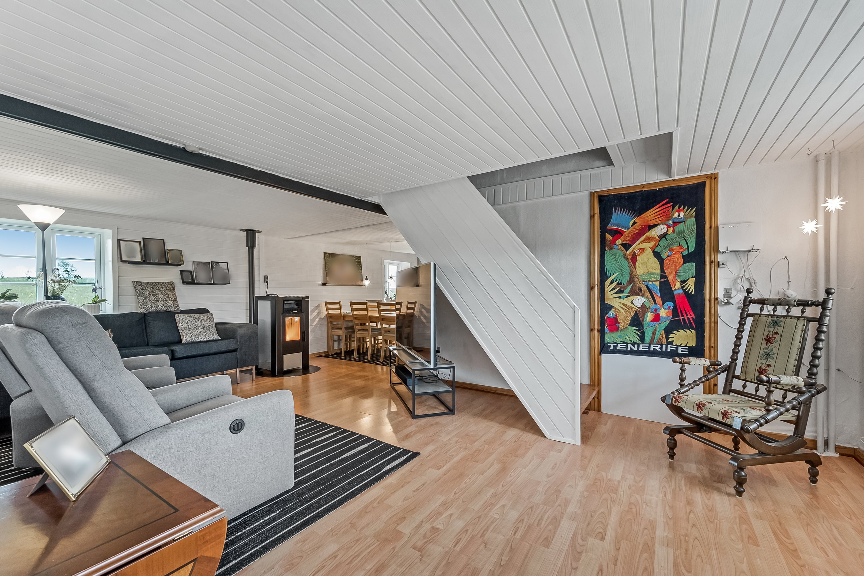 Fremhævet stue billede i fuldskærmstilstand. Billede af Kildsigvej 25, Br Kirkeby, 6971 Spjald