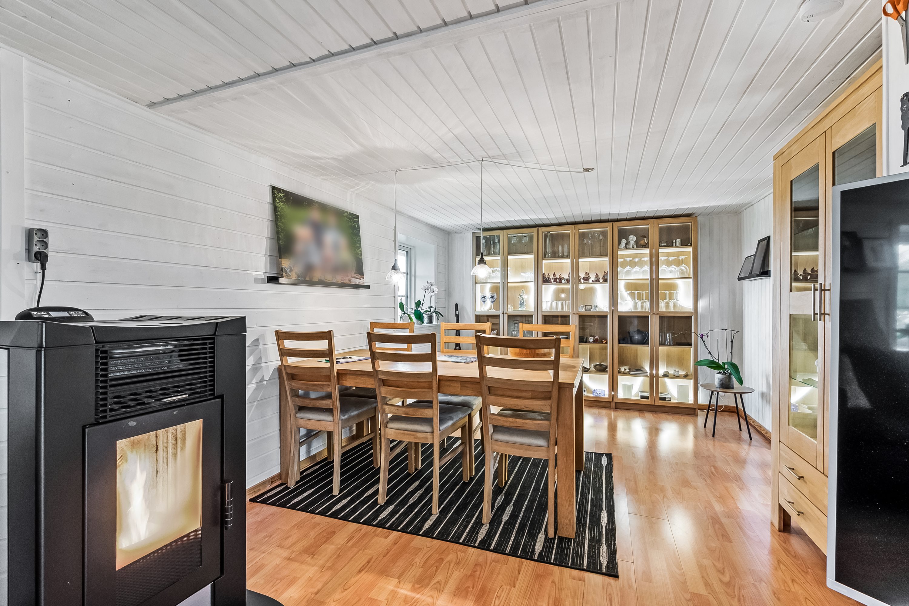 Fremhævet stue billede i fuldskærmstilstand. Billede af Kildsigvej 25, Br Kirkeby, 6971 Spjald