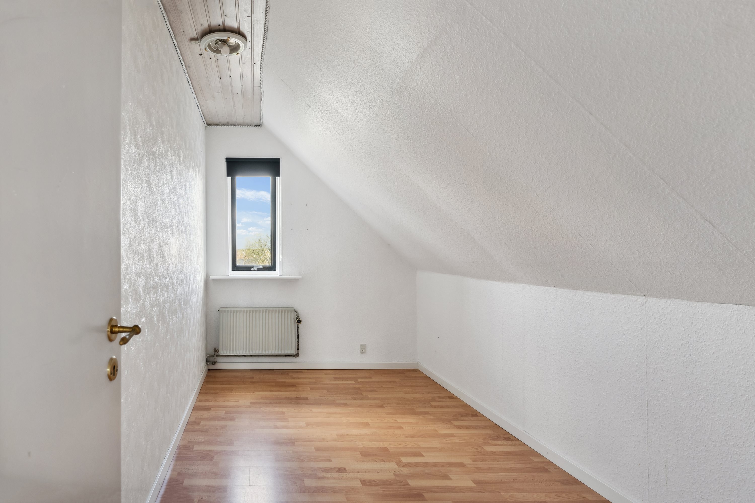 Fremhævet værelse billede i fuldskærmstilstand. Billede af Skibelundvej 32, 8850 Bjerringbro