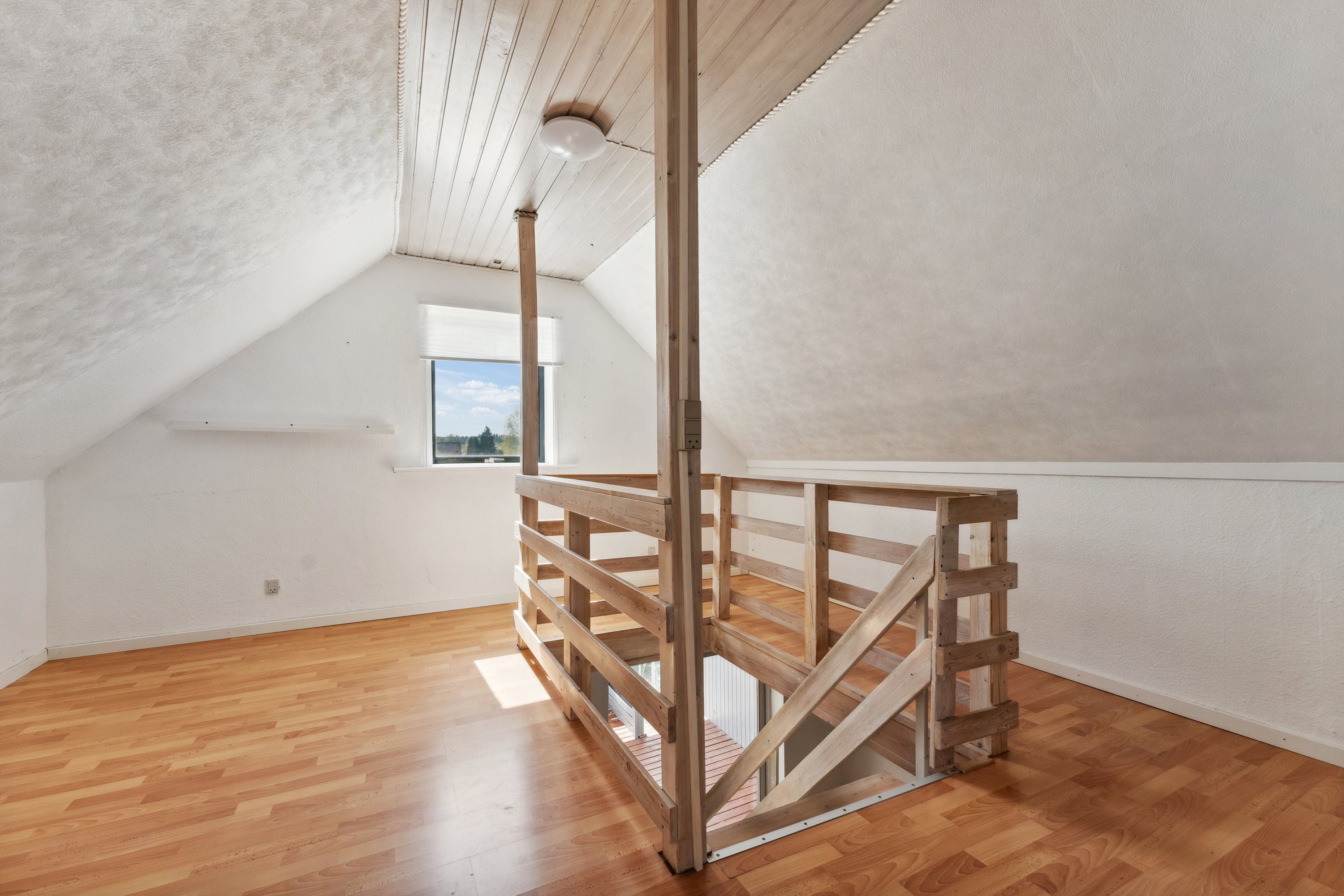 Fremhævet værelse billede i fuldskærmstilstand. Billede af Skibelundvej 32, 8850 Bjerringbro