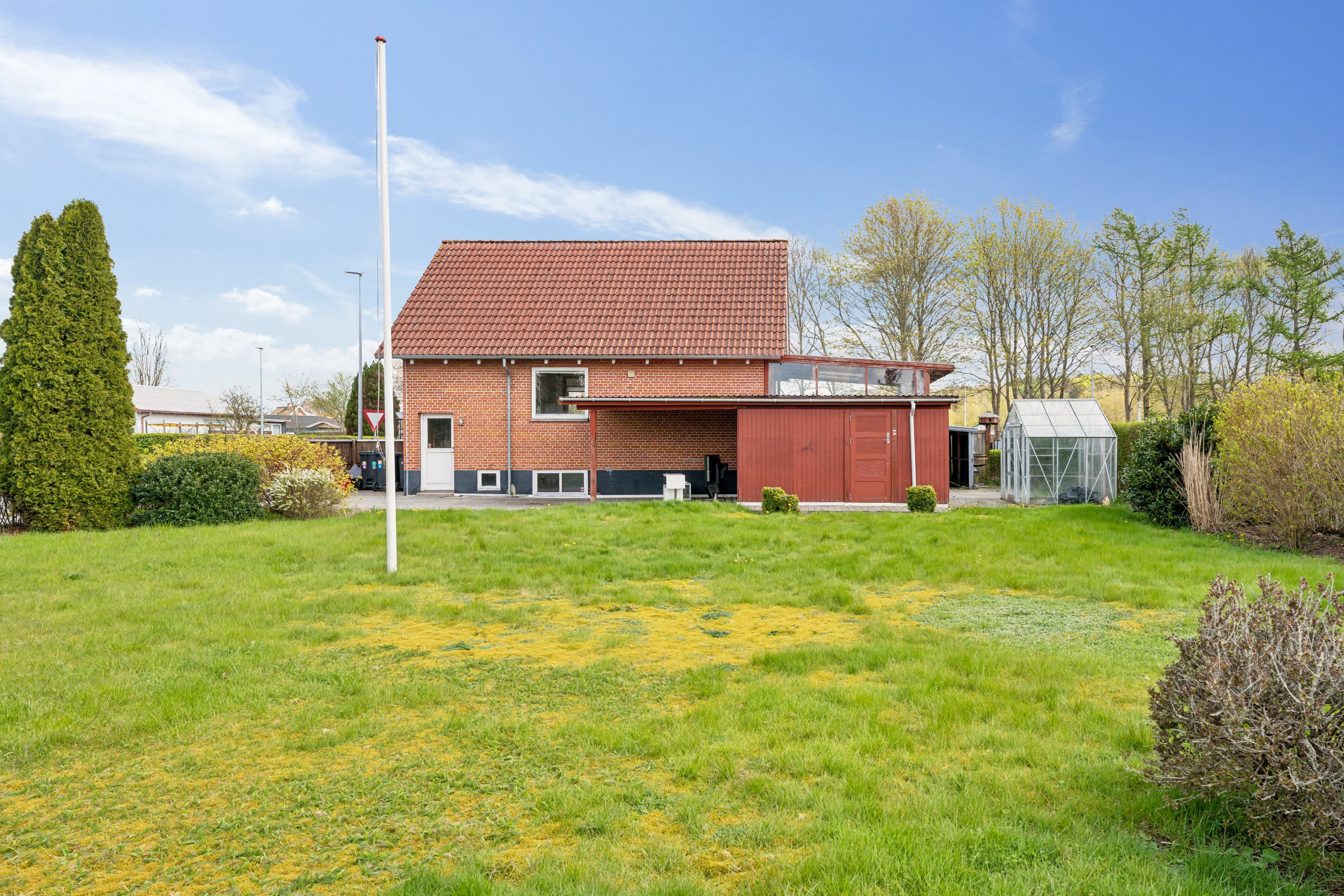 Fremhævet ejendom 1 billede i fuldskærmstilstand. Billede af Skibelundvej 32, 8850 Bjerringbro