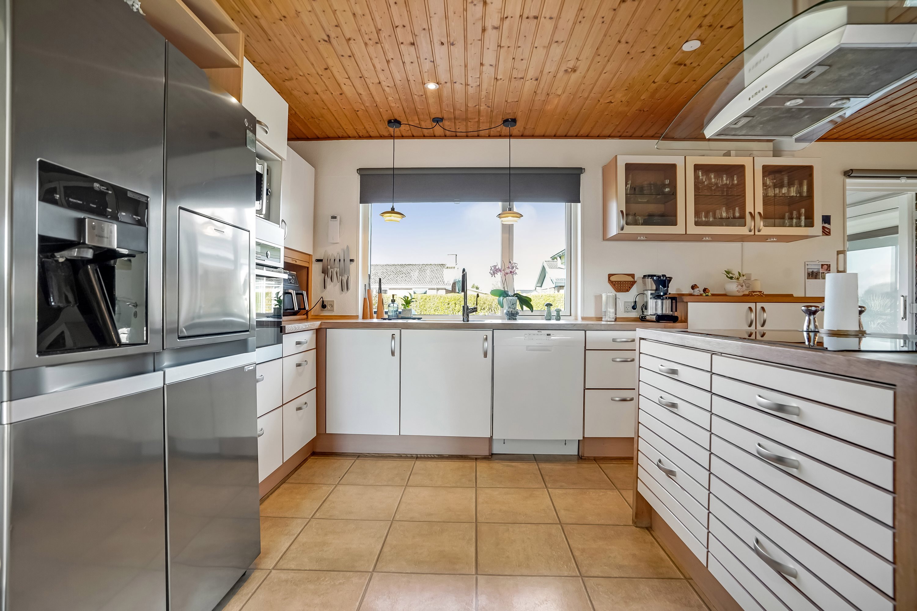 Fremhævet køkken billede i fuldskærmstilstand. Billede af Bøgevej 6, Aale, 7160 Tørring