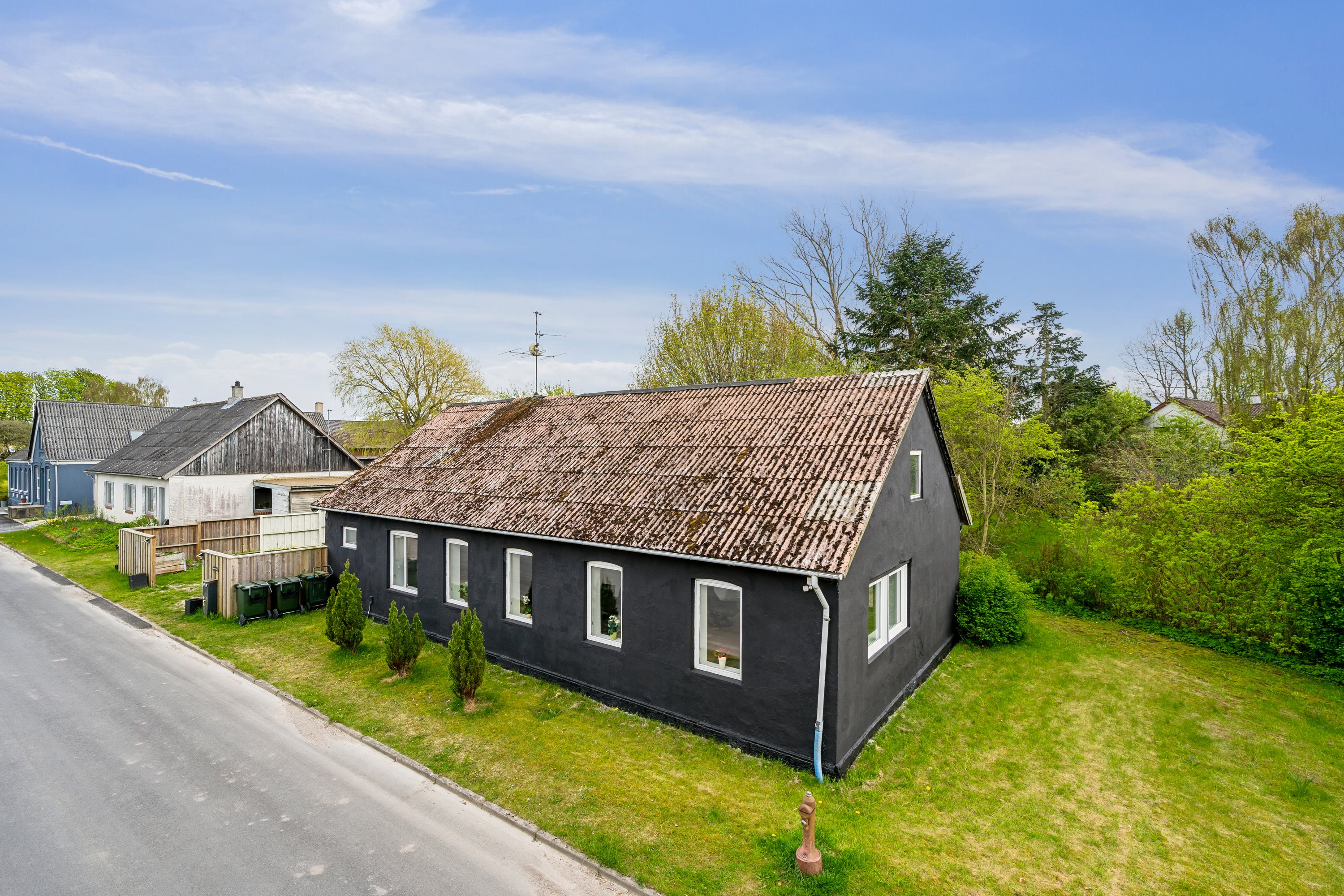 Fremhævet ejendom 1 billede i fuldskærmstilstand. Billede af Lystrupvej 10, Lystrup, 8961 Allingåbro