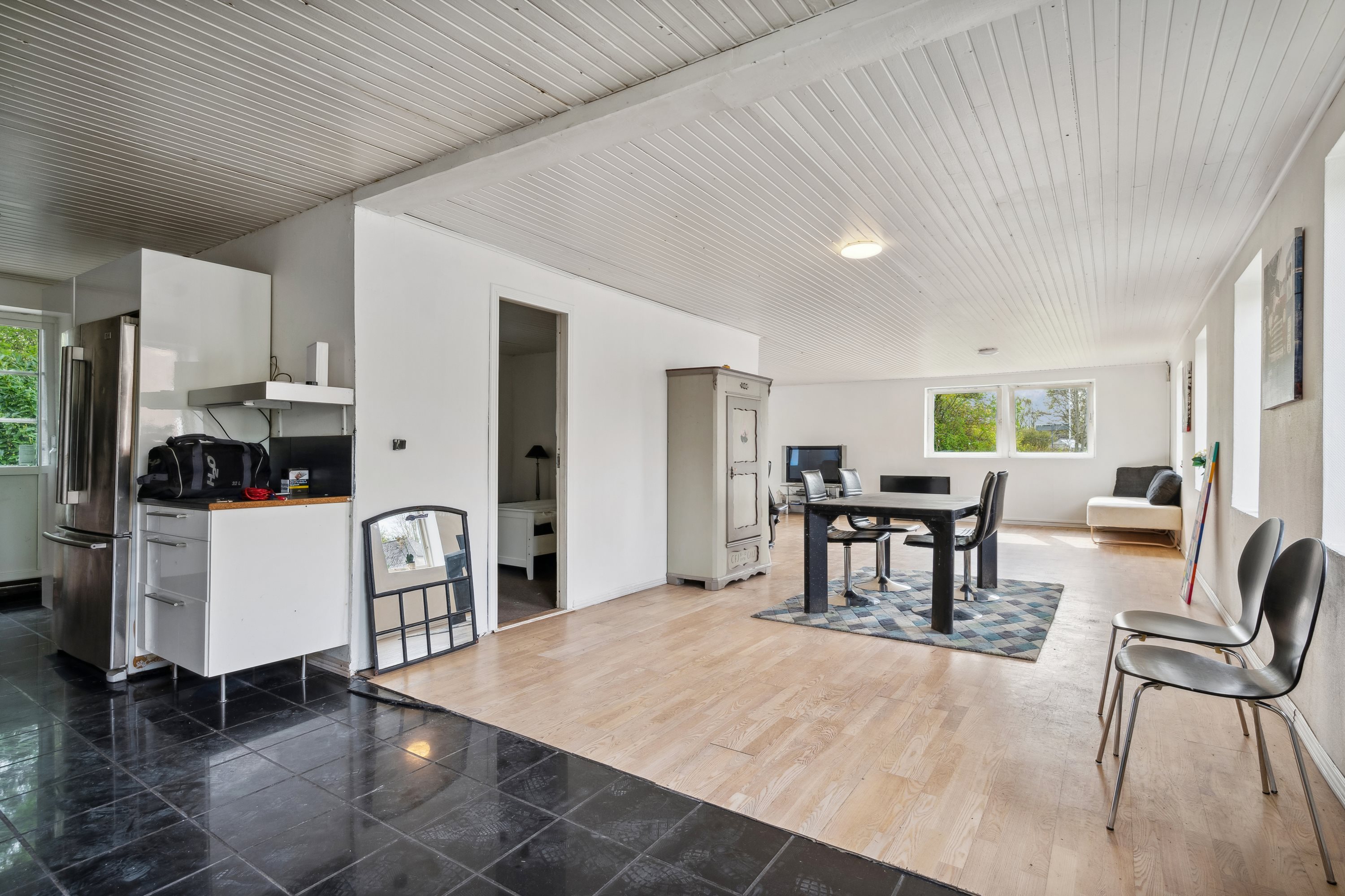 Fremhævet stue billede i fuldskærmstilstand. Billede af Lystrupvej 10, Lystrup, 8961 Allingåbro