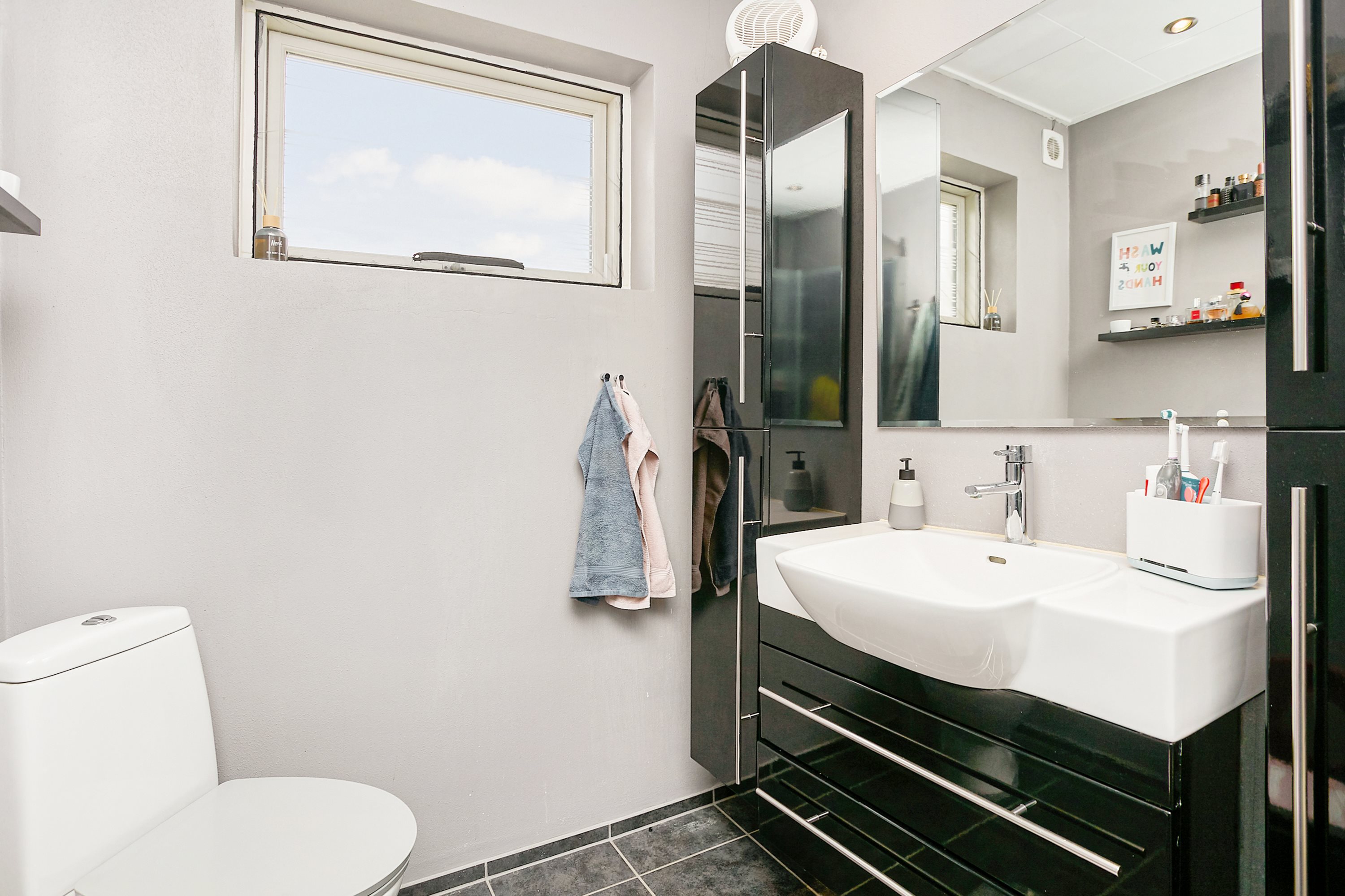 Fremhævet  billede i fuldskærmstilstand. Billede af Vedbæksalle 106, 8700 Horsens