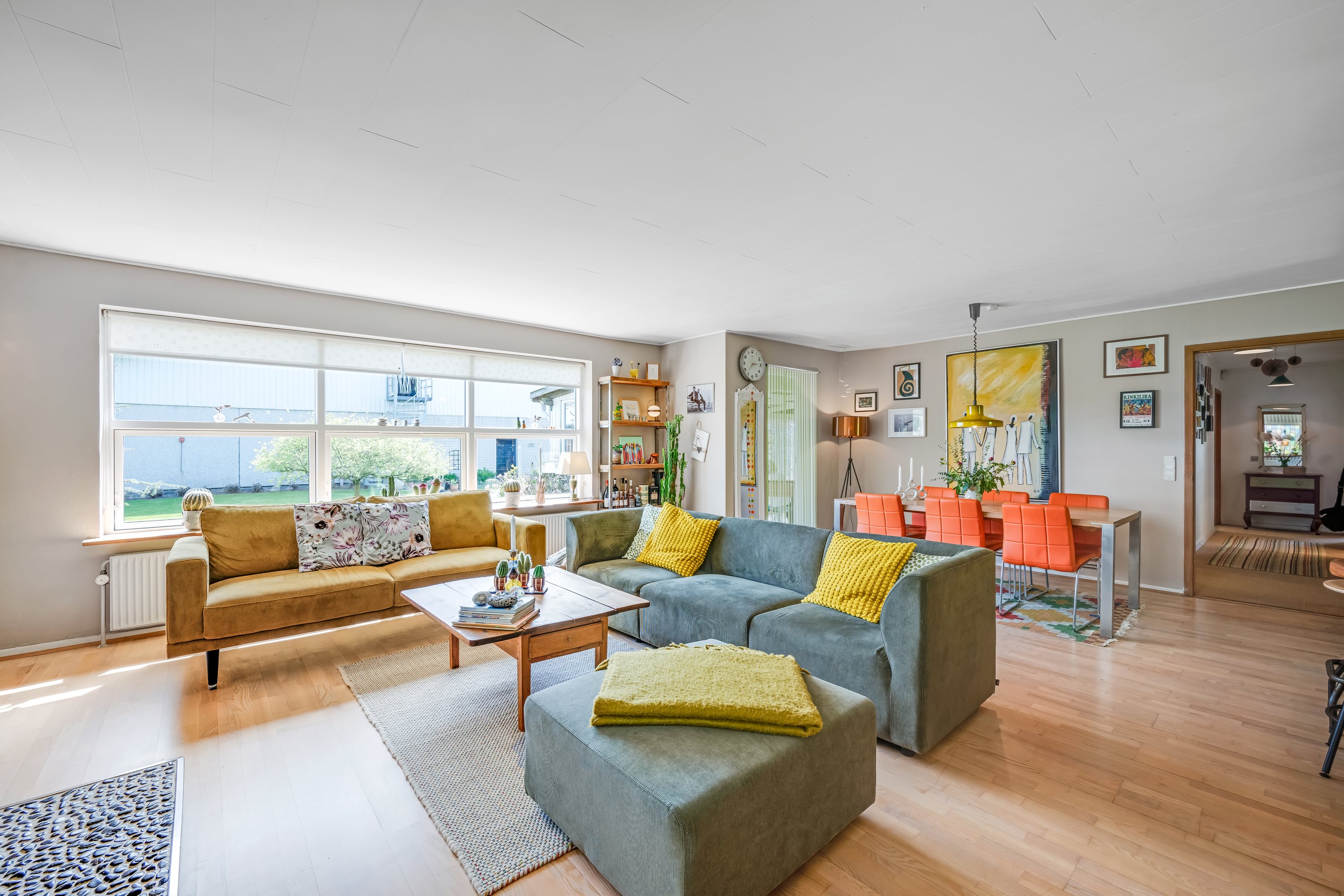 Fremhævet stue billede i fuldskærmstilstand. Billede af Snedkervej 1, 6270 Tønder