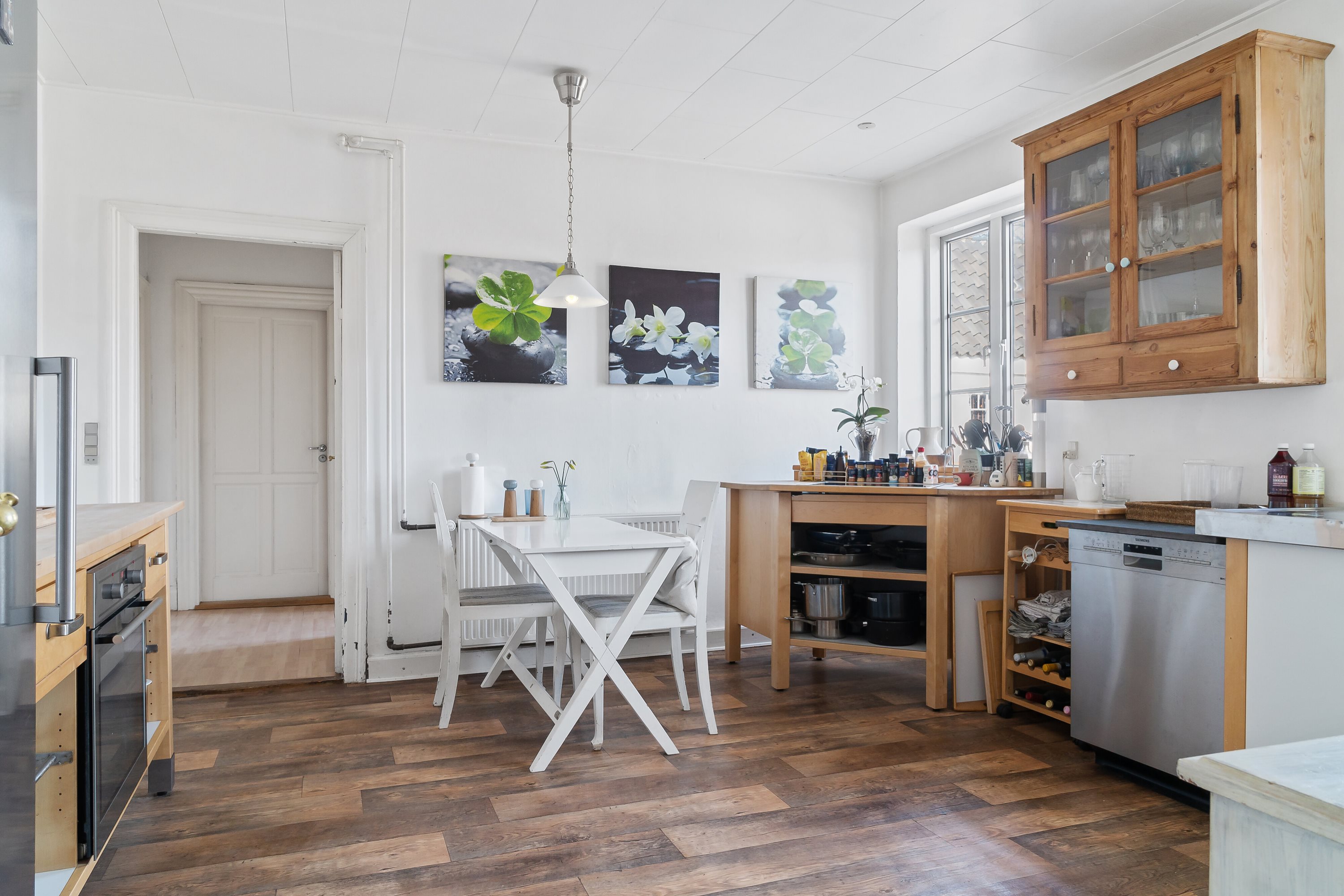 Fremhævet køkken billede i fuldskærmstilstand. Billede af Christinelundsvej 36, 4720 Præstø