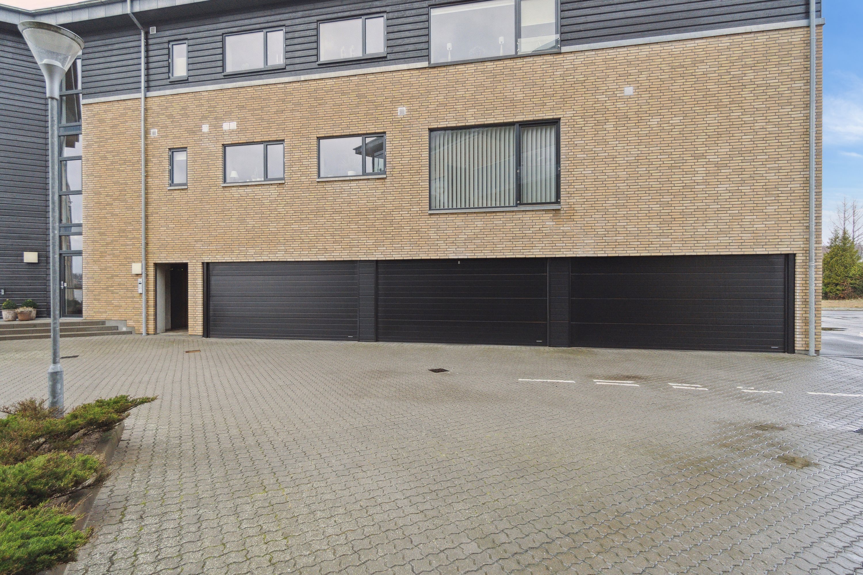 Fremhævet  billede i fuldskærmstilstand. Billede af Havnevej 15, 2. 3., 9560 Hadsund