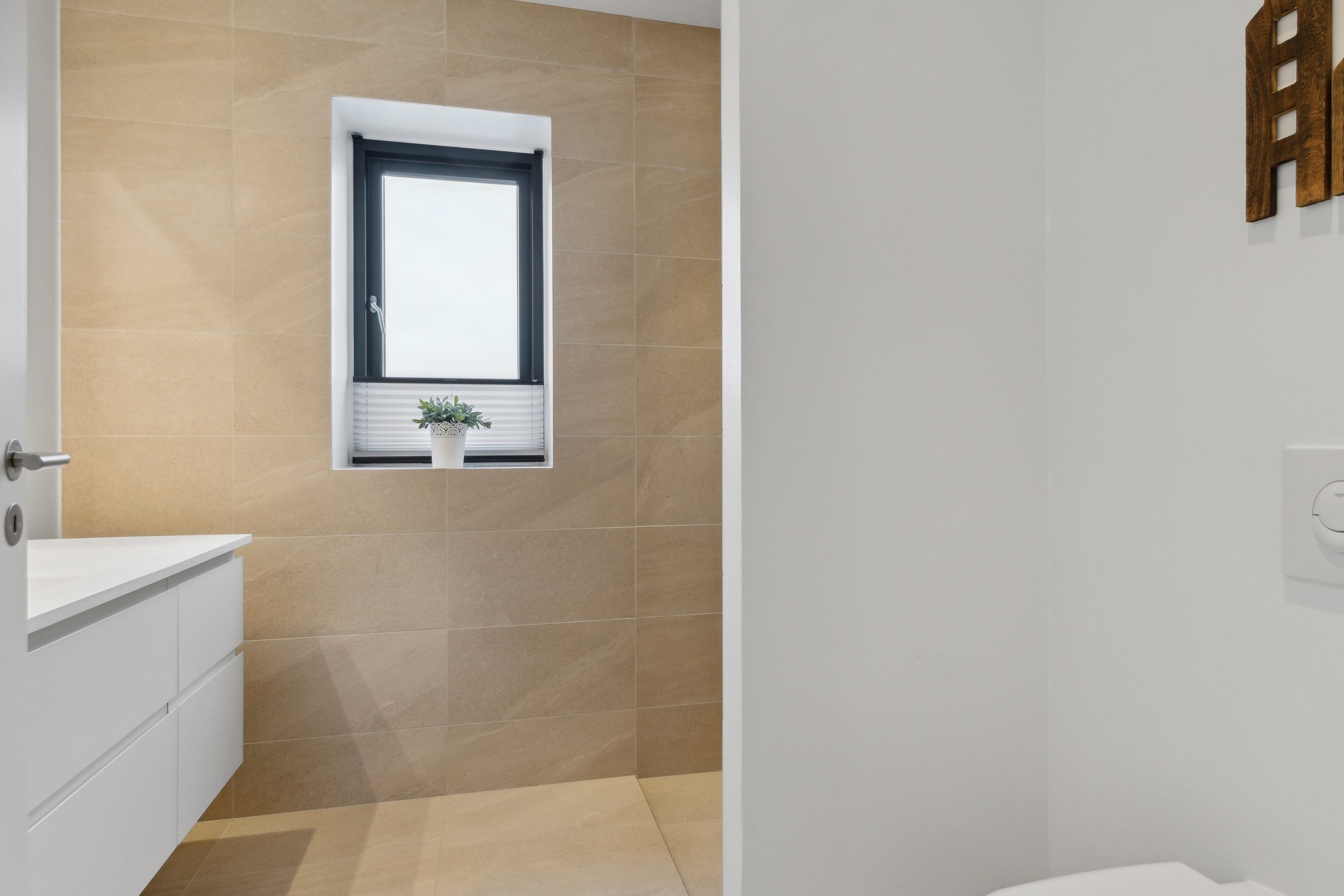 Fremhævet  billede i fuldskærmstilstand. Billede af Havnevej 15, 2. 3., 9560 Hadsund