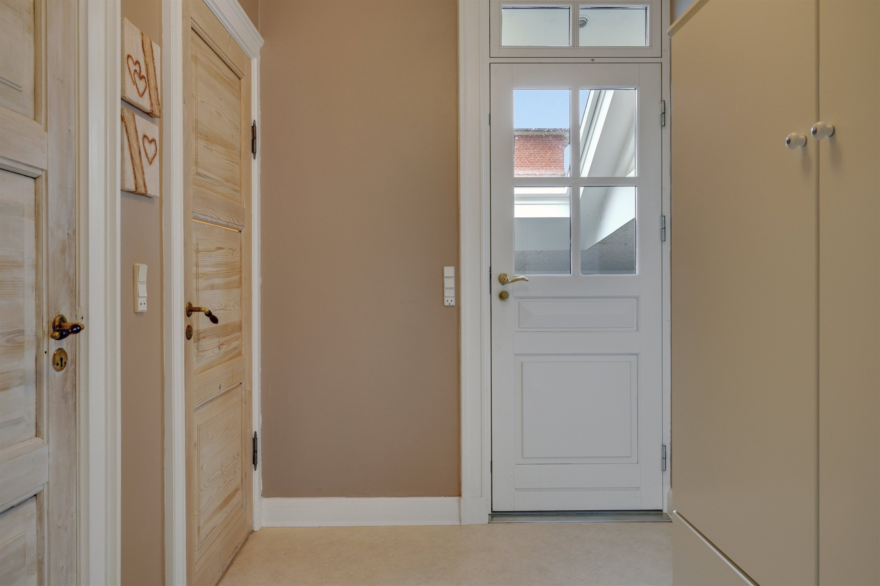 Fremhævet entré billede i fuldskærmstilstand. Billede af Elmealle 8, 6800 Varde