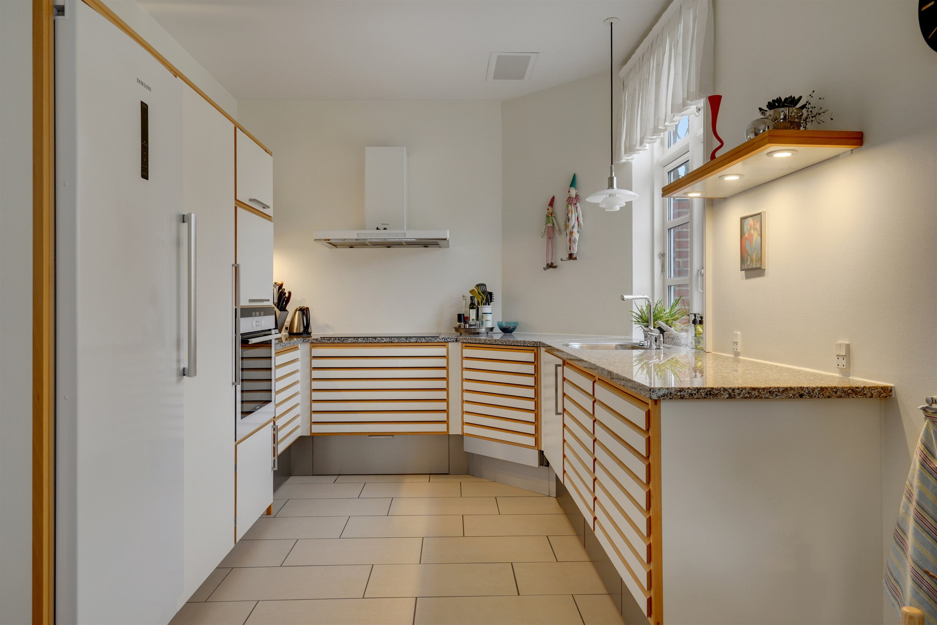 Fremhævet køkken billede i fuldskærmstilstand. Billede af Elmealle 8, 6800 Varde