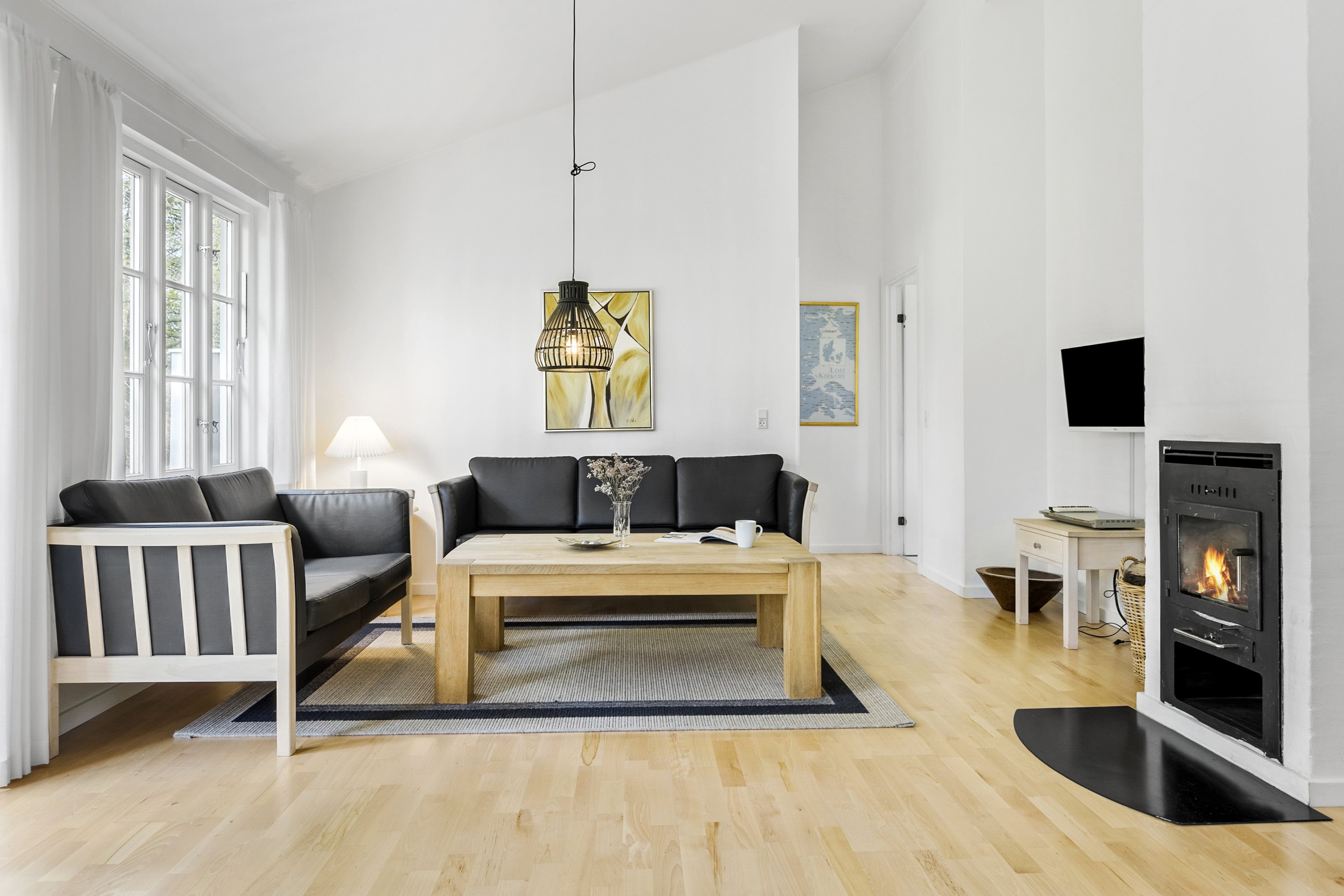 Fremhævet stue billede i fuldskærmstilstand. Billede af Golfsvinget 54, Løjt, 6200 Aabenraa