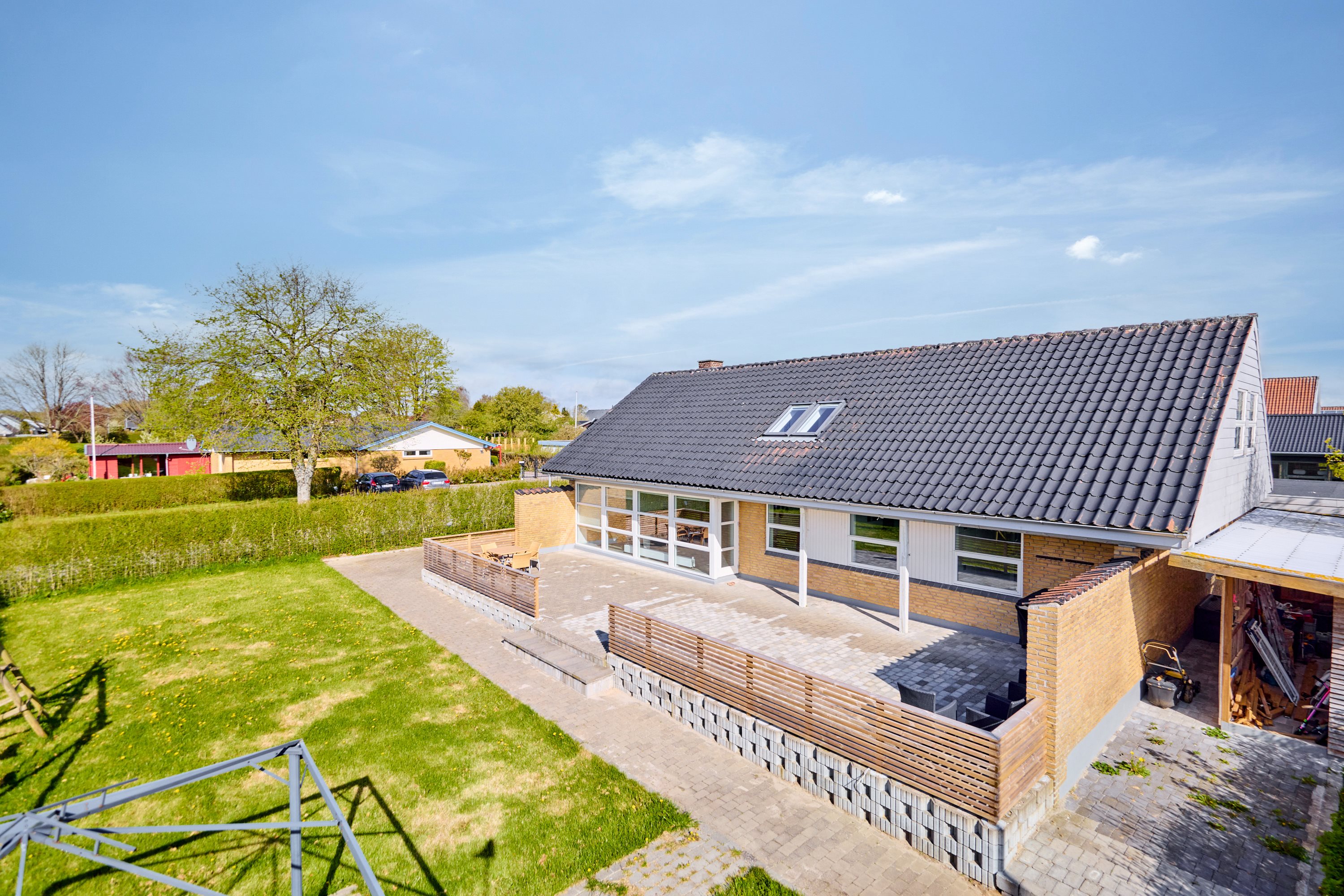 Miniaturebillede 2: ejendom. Billede af Halmøvænget 38, True, 8381 Tilst