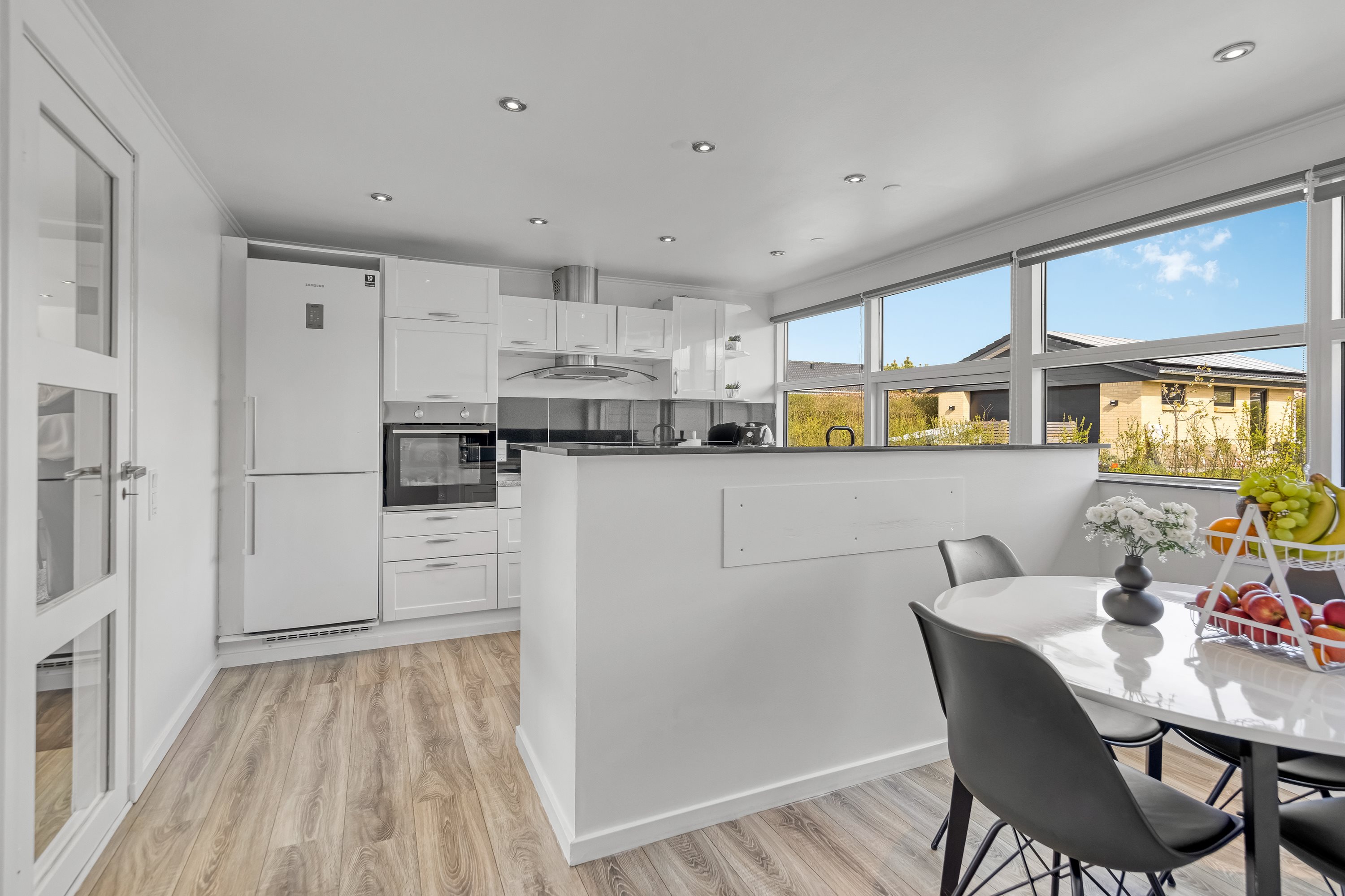 Fremhævet køkken billede i fuldskærmstilstand. Billede af Halmøvænget 38, True, 8381 Tilst