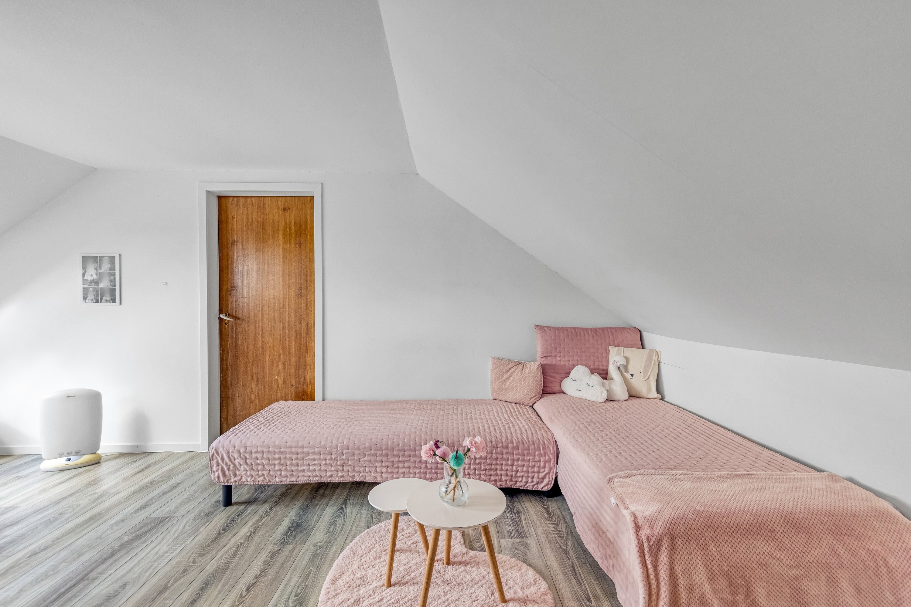 Fremhævet værelse billede i fuldskærmstilstand. Billede af Halmøvænget 38, True, 8381 Tilst