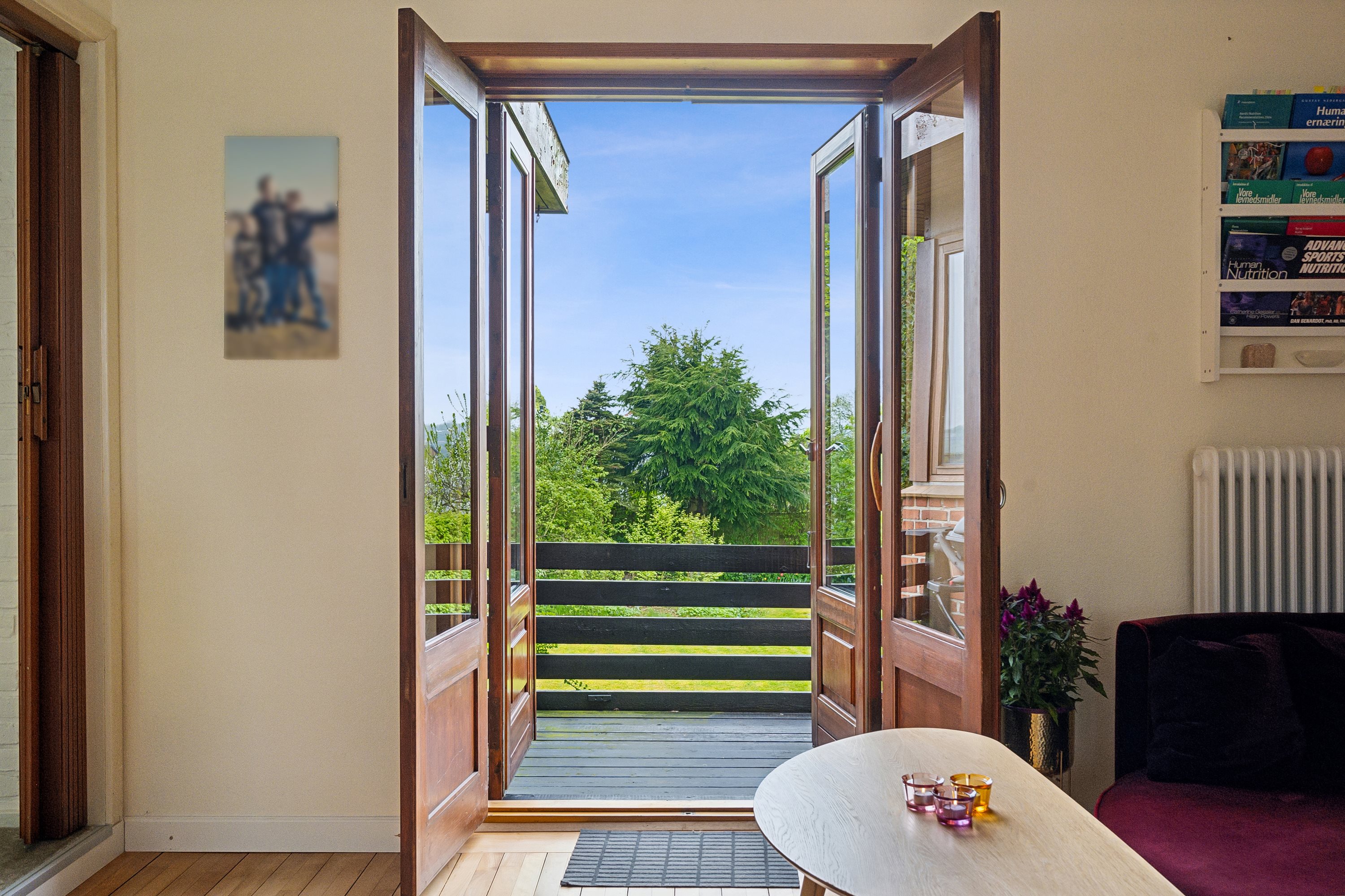 Fremhævet stue billede i fuldskærmstilstand. Billede af Randersvej 18, 9500 Hobro