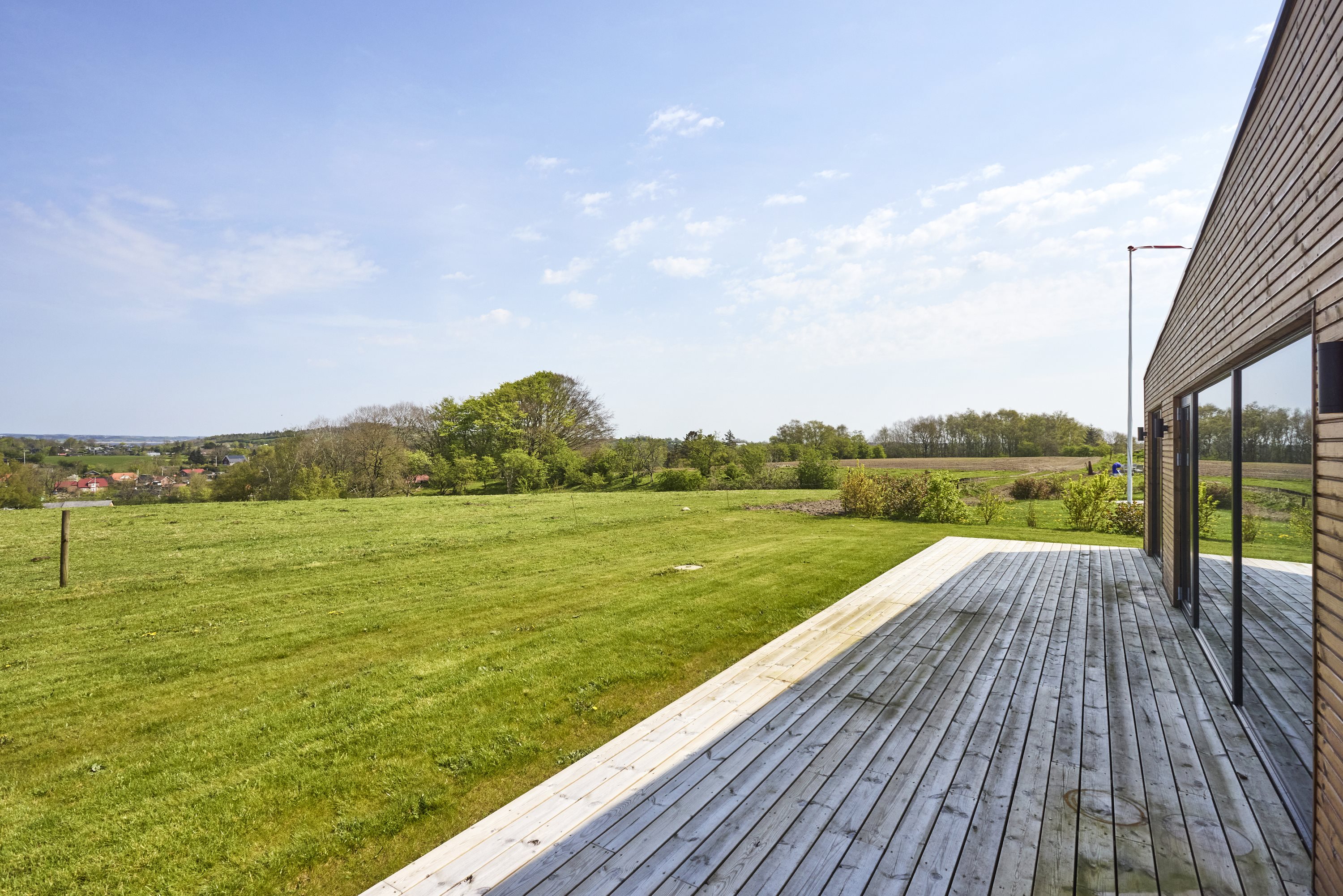 Fremhævet ejendommen billede i fuldskærmstilstand. Billede af Isfuglebakken 3, Hjarbæk, 8831 Løgstrup