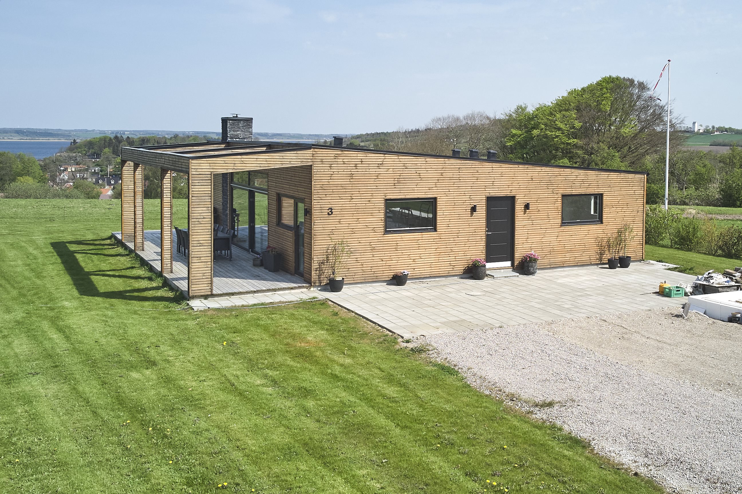 Fremhævet ejendommen billede i fuldskærmstilstand. Billede af Isfuglebakken 3, Hjarbæk, 8831 Løgstrup