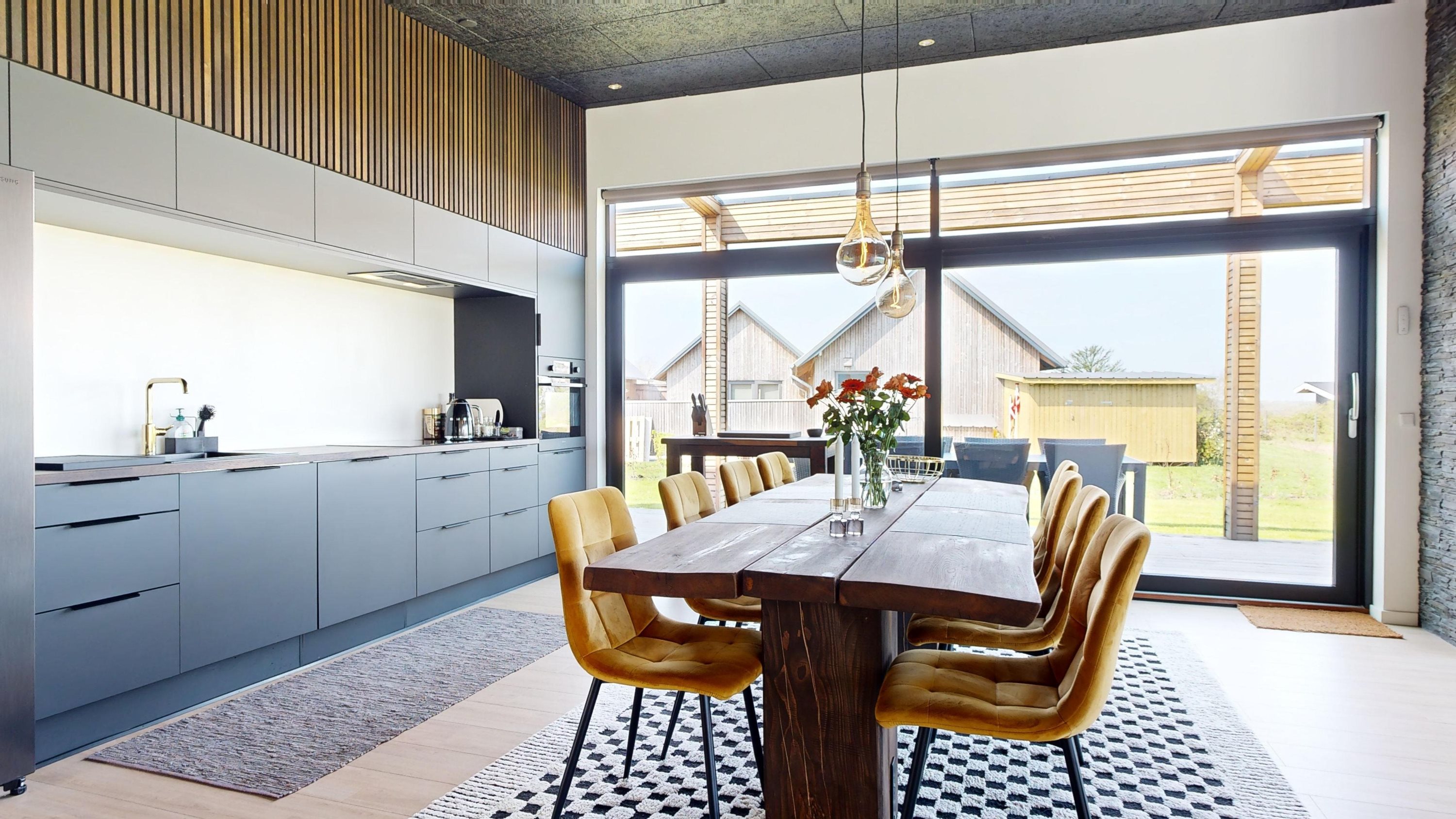 Fremhævet stue billede i fuldskærmstilstand. Billede af Isfuglebakken 3, Hjarbæk, 8831 Løgstrup